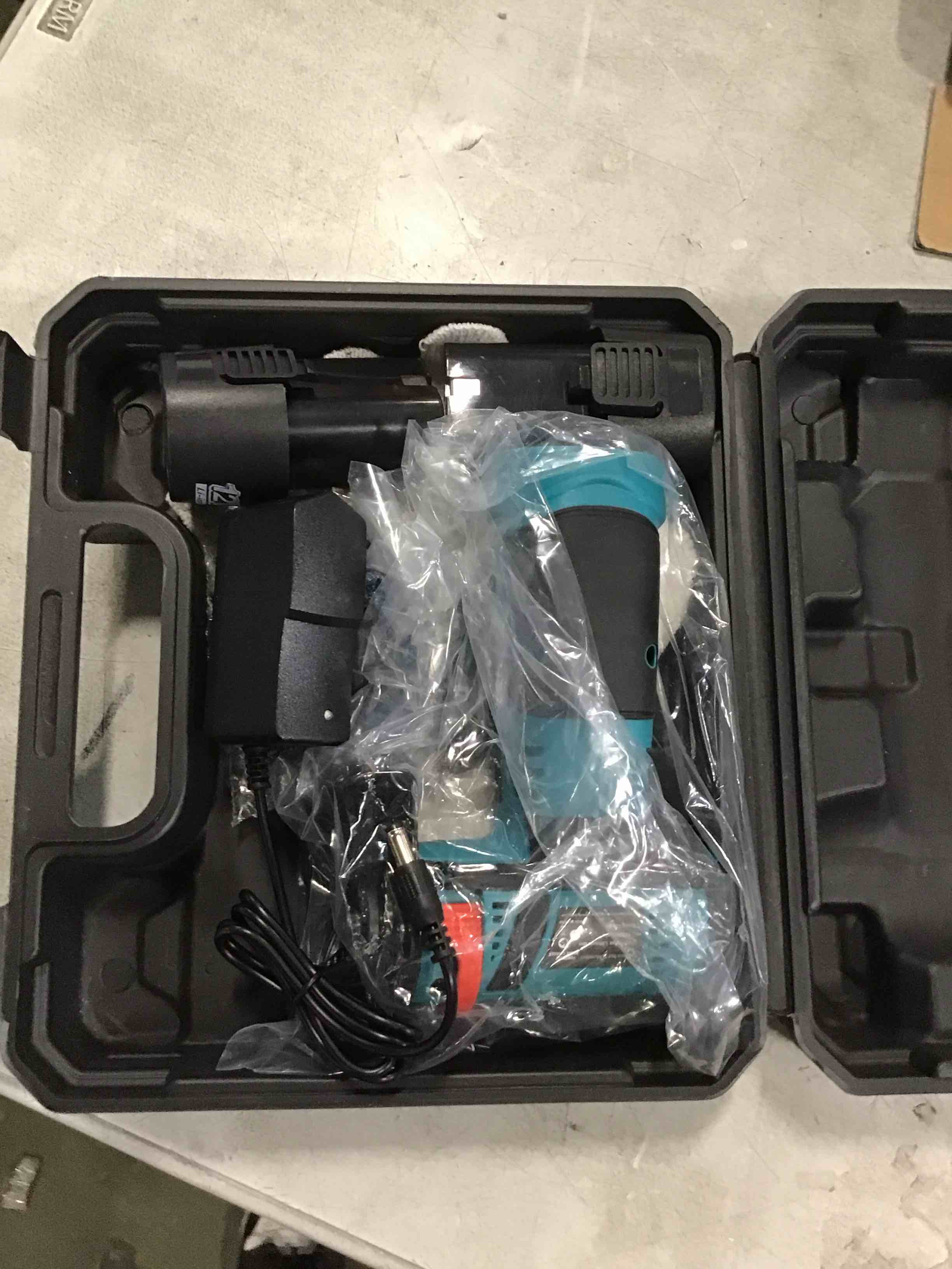 https://s3.amazonaws.com/lotting-images-prod/bidfta/TEA2264300_1744914985446.jpeg