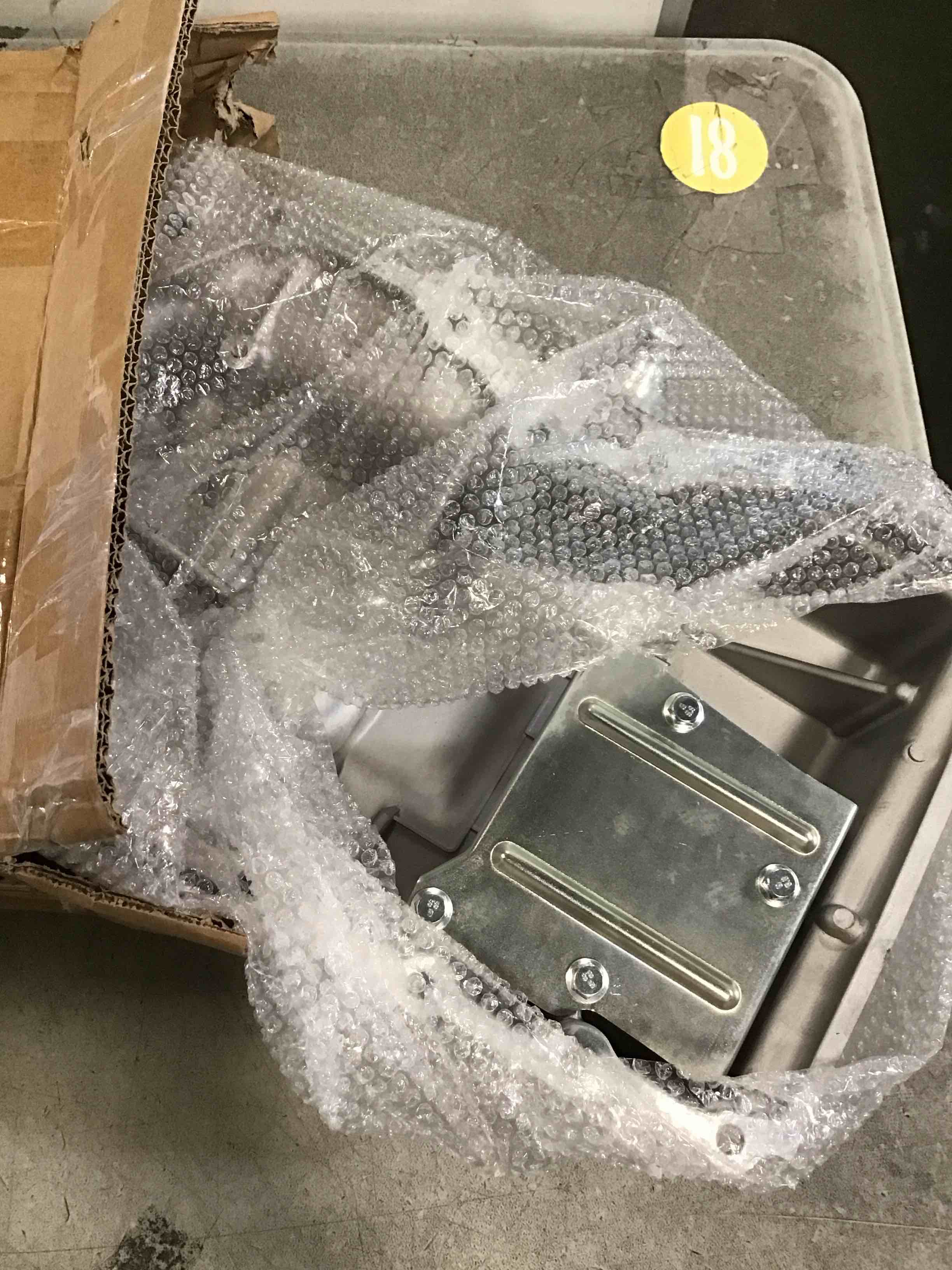 https://s3.amazonaws.com/lotting-images-prod/bidfta/TEA2265146_1745856839556.jpeg