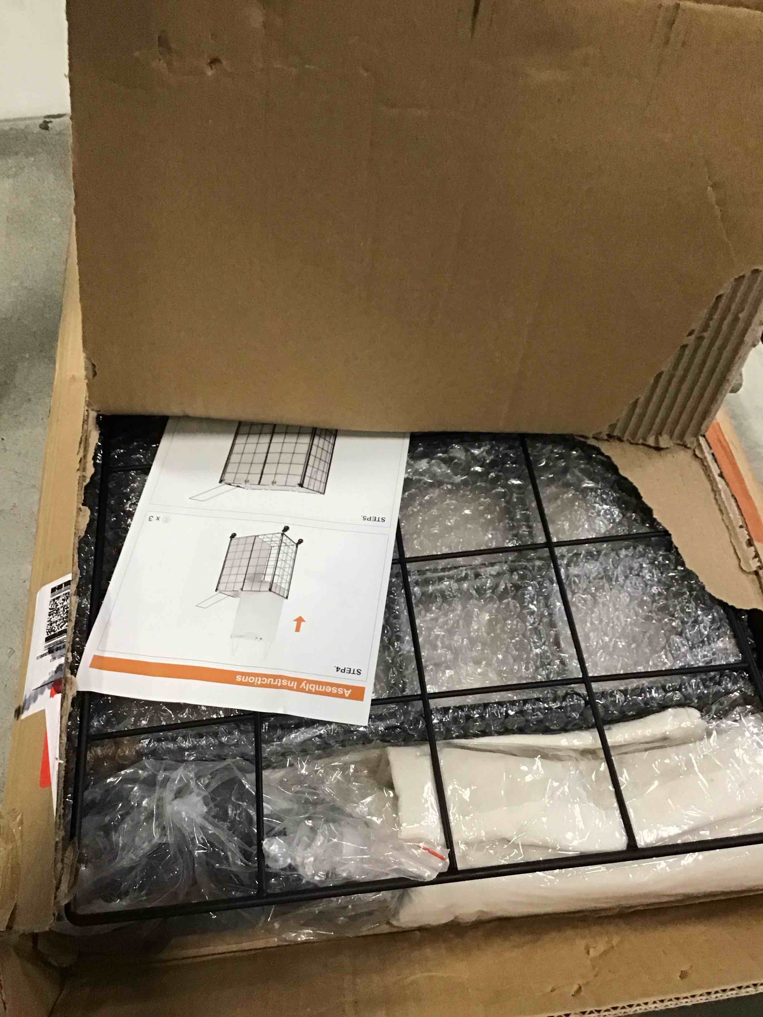 https://s3.amazonaws.com/lotting-images-prod/bidfta/TEA2265379_1746106596769.jpeg
