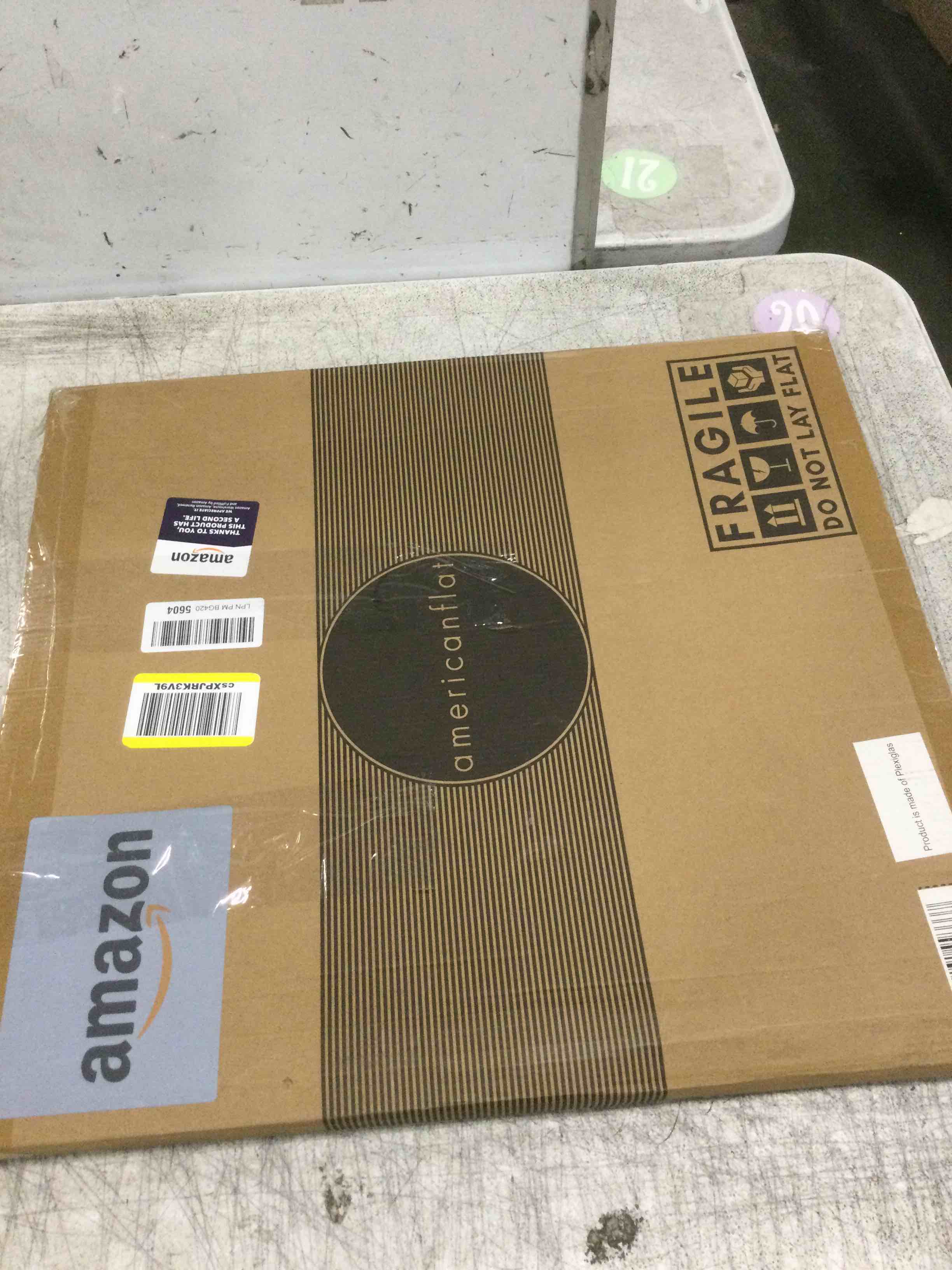 https://s3.amazonaws.com/lotting-images-prod/bidfta/TEA2265941_1746620445066.jpeg