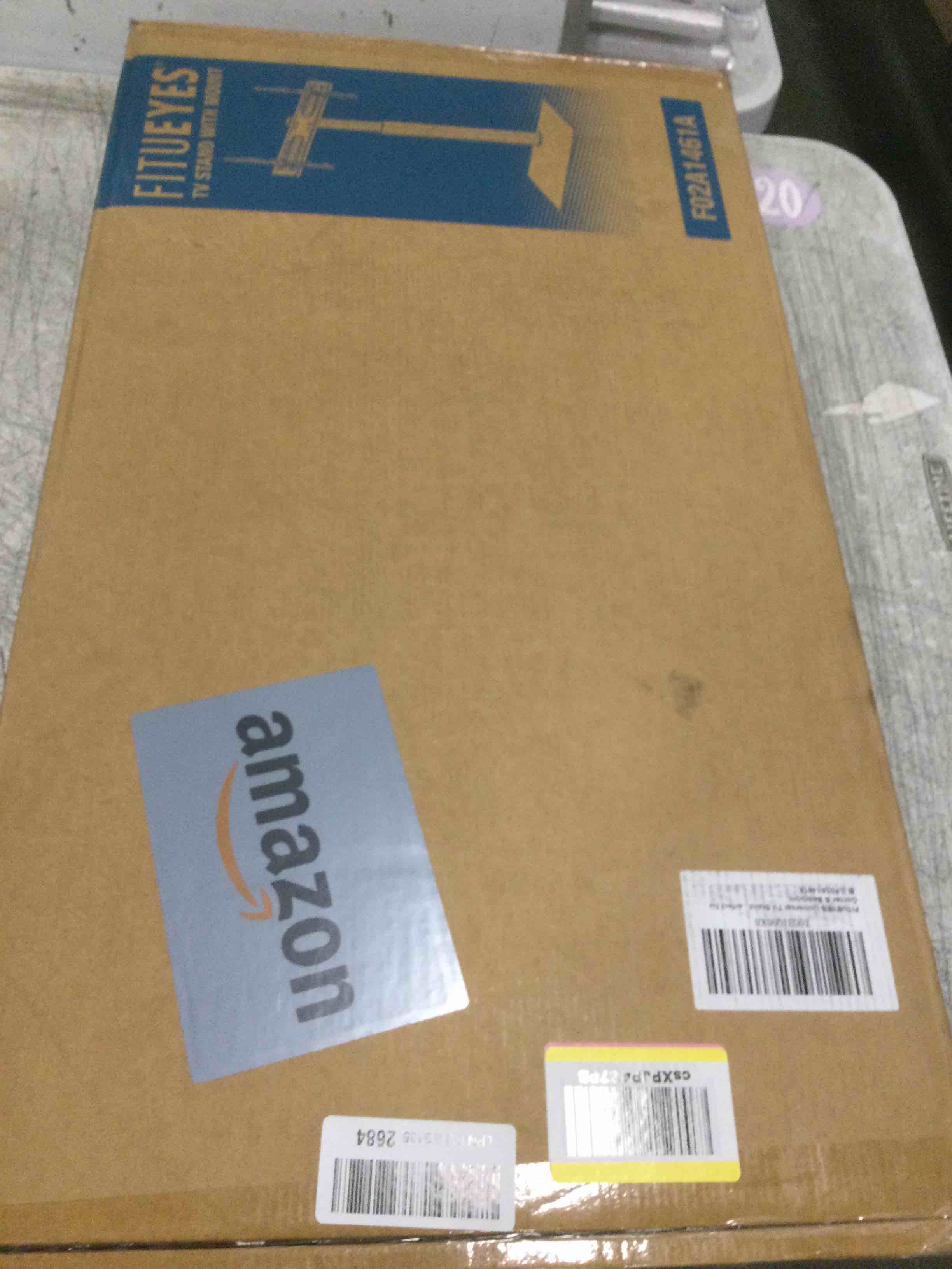 https://s3.amazonaws.com/lotting-images-prod/bidfta/TEA2265954_1746621338495.jpeg