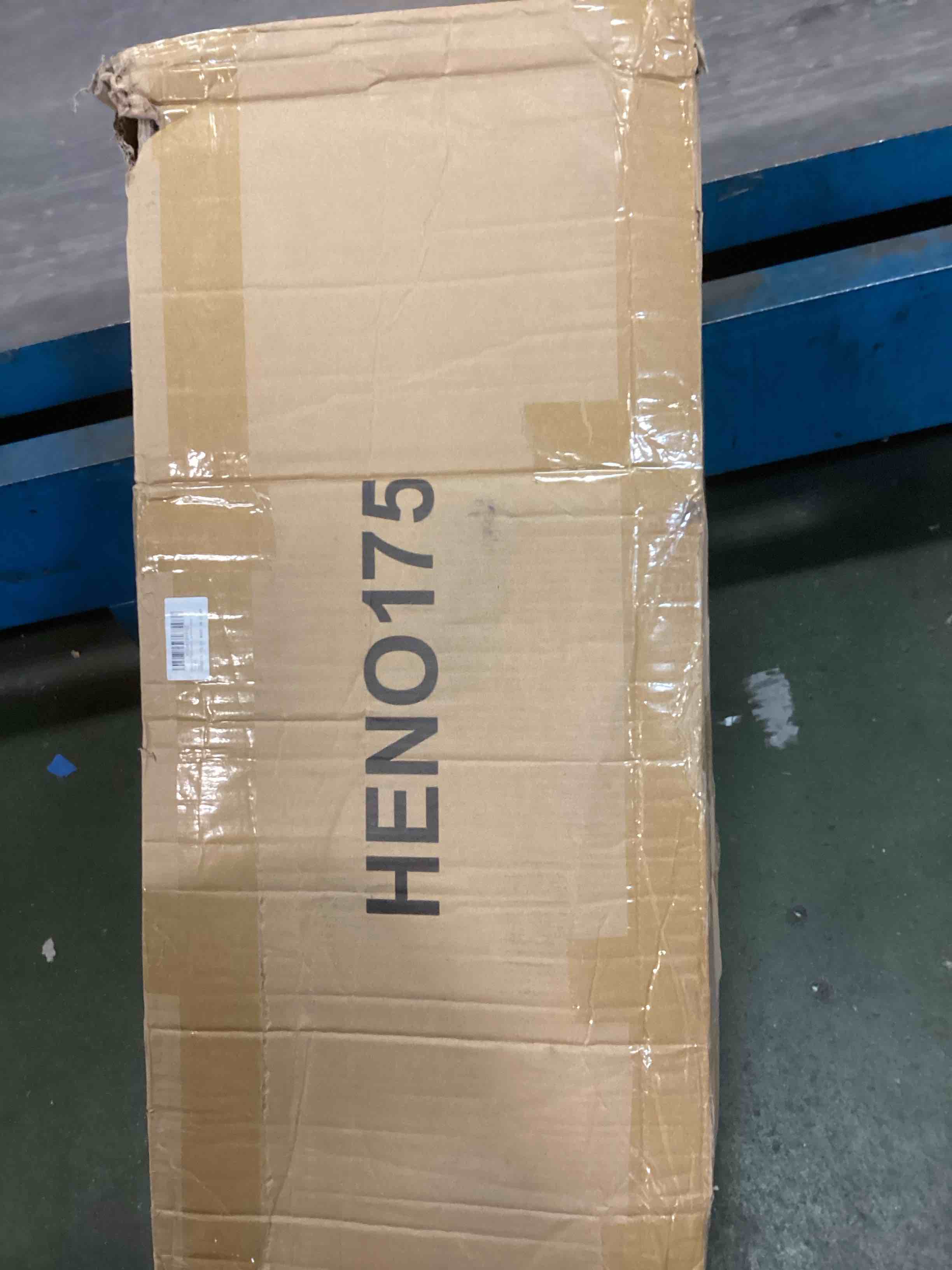 https://s3.amazonaws.com/lotting-images-prod/bidfta/TEA2268380_1745323184094.jpeg