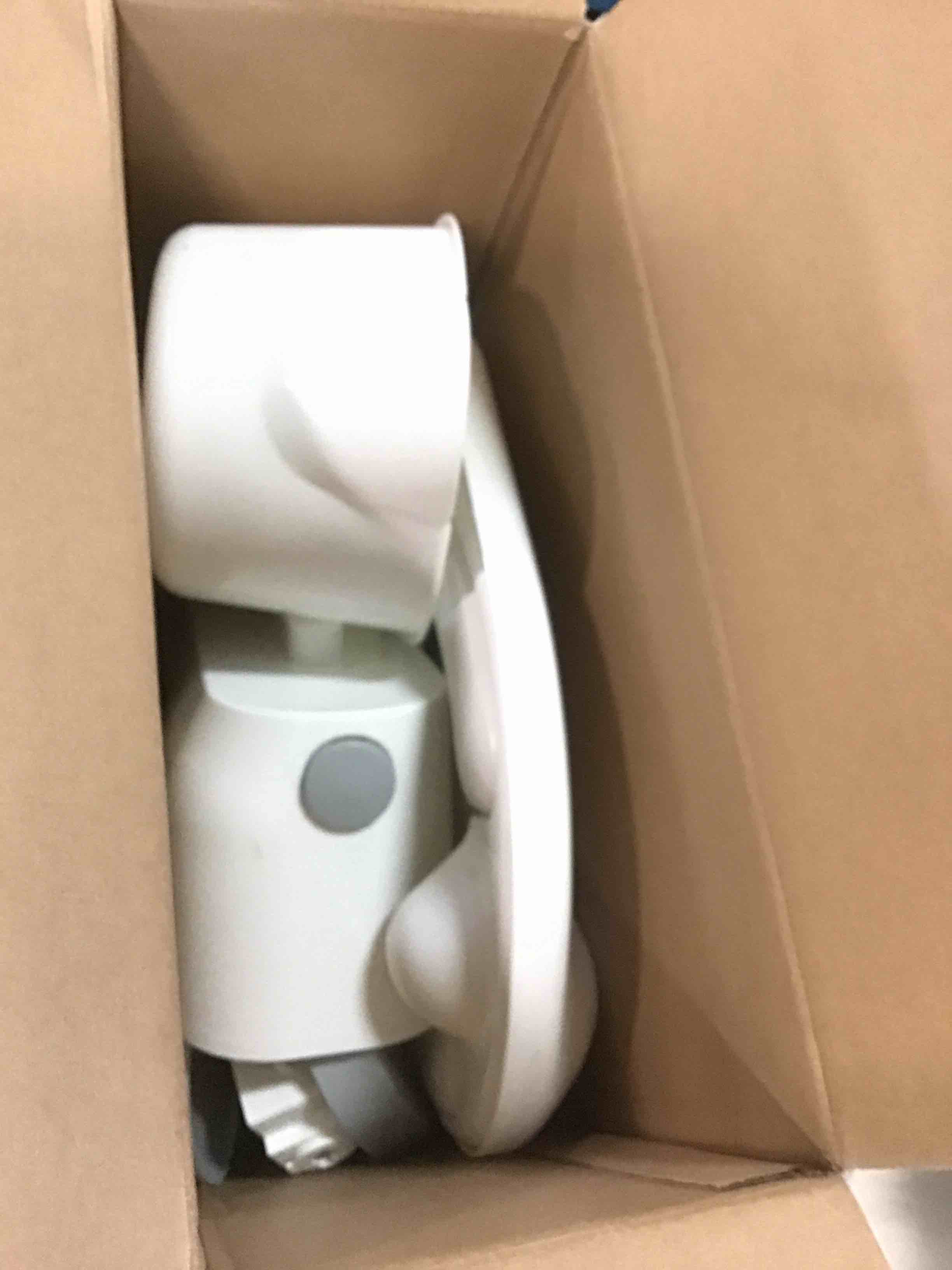 https://s3.amazonaws.com/lotting-images-prod/bidfta/TEA2268623_1745410088068.jpeg