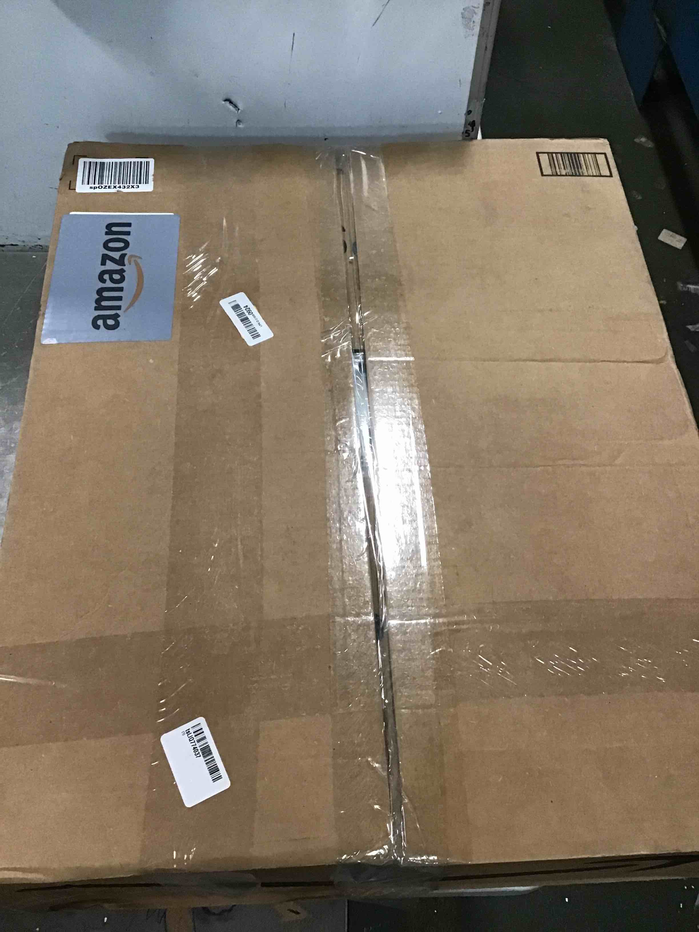 https://s3.amazonaws.com/lotting-images-prod/bidfta/TEA2268845_1745496903155.jpeg