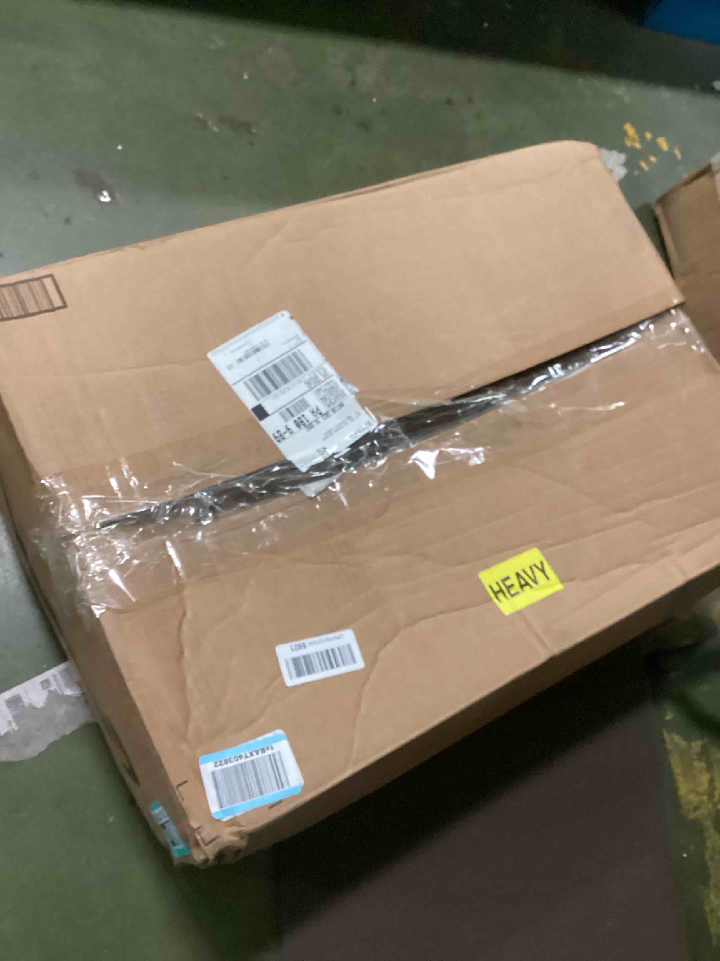 https://s3.amazonaws.com/lotting-images-prod/bidfta/TEA2270025_1744805541312.jpeg