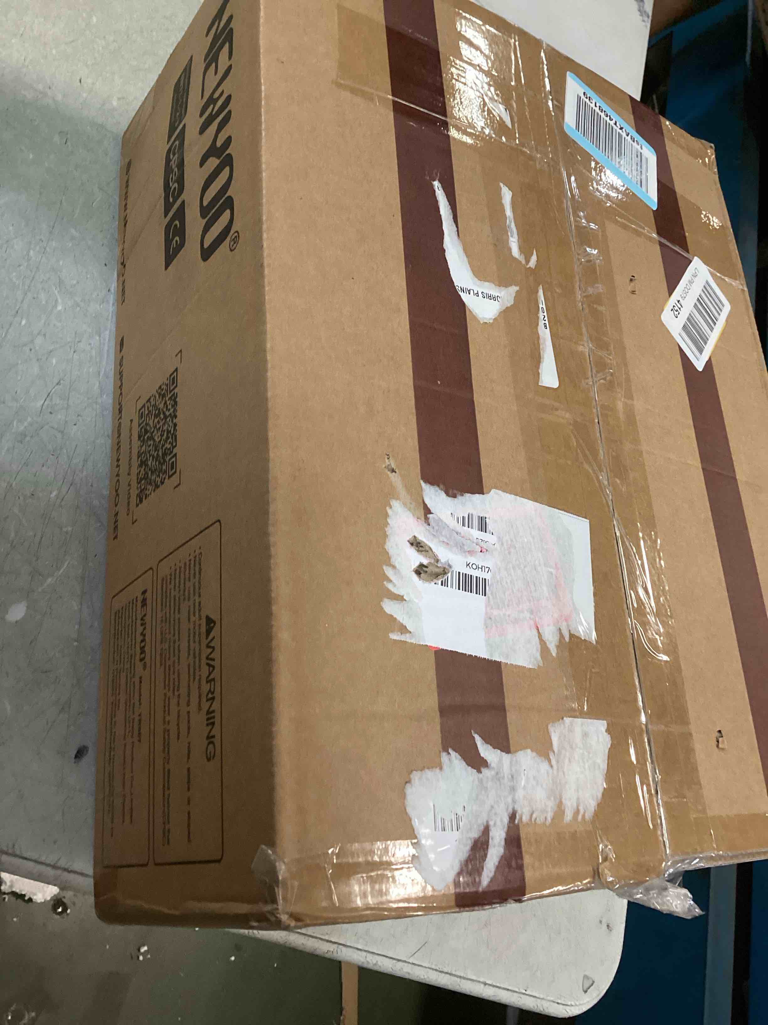 https://s3.amazonaws.com/lotting-images-prod/bidfta/TEA2270545_1744999633255.jpeg