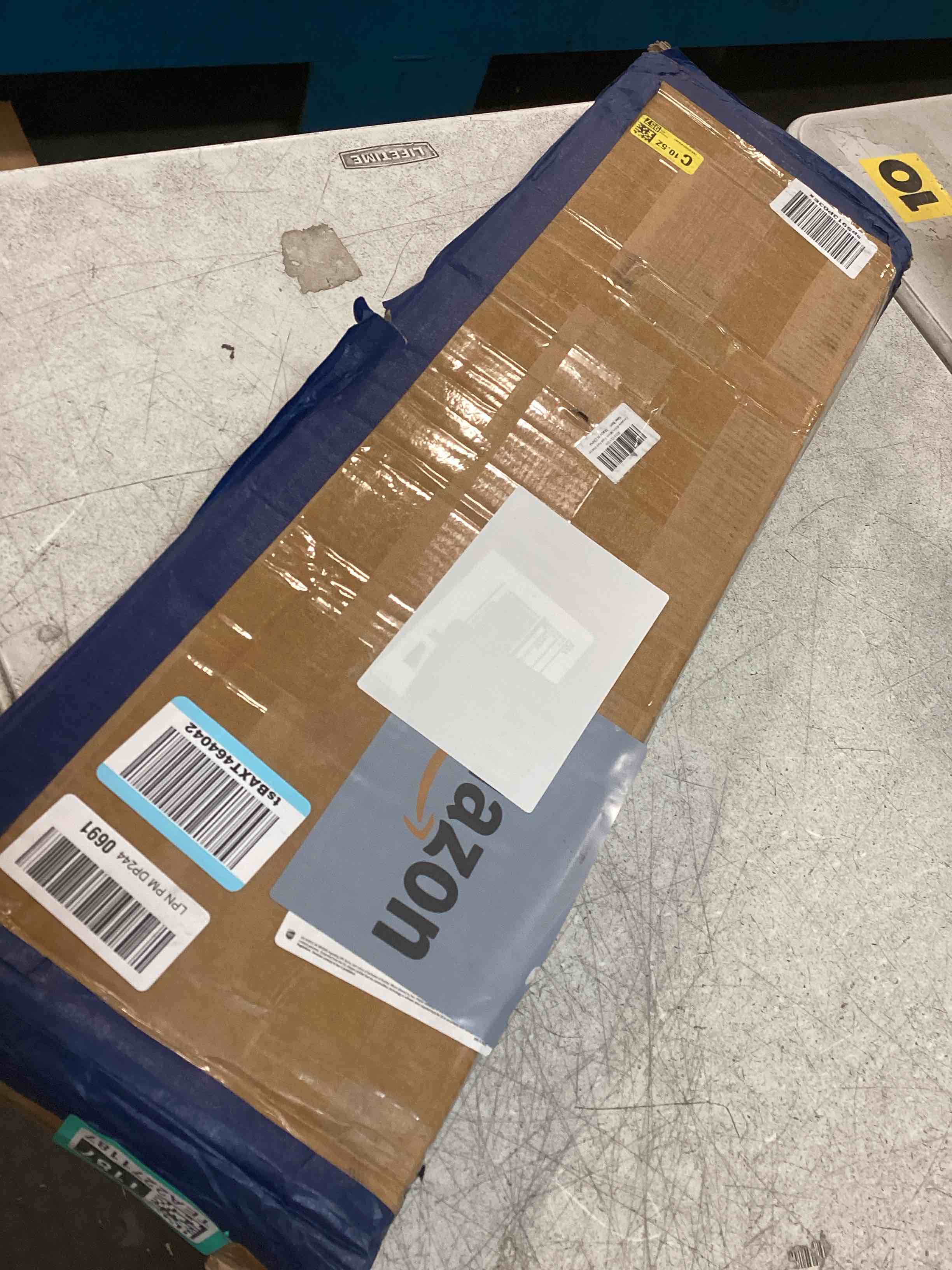 https://s3.amazonaws.com/lotting-images-prod/bidfta/TEA2271187_1745419940977.jpeg