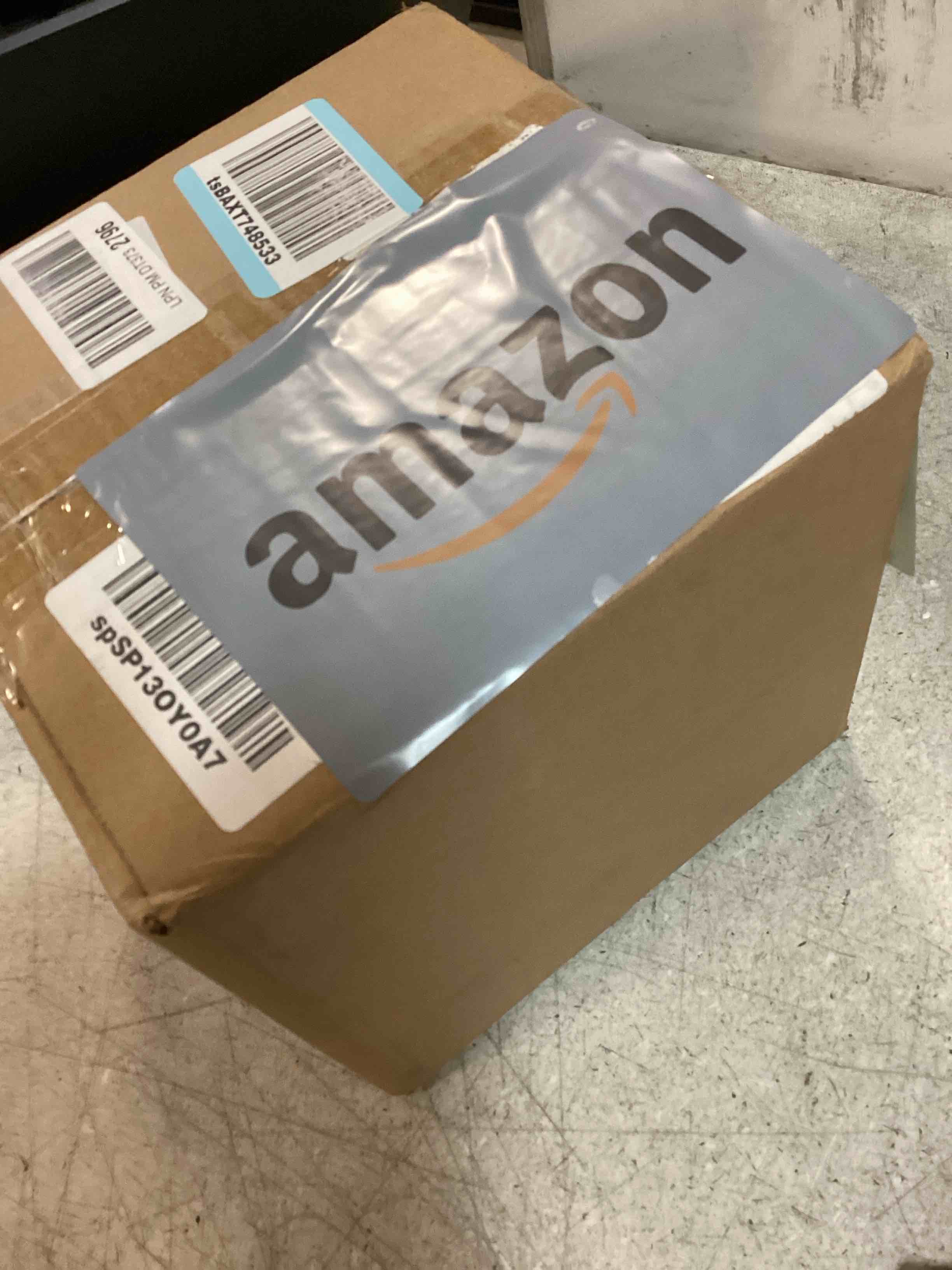 https://s3.amazonaws.com/lotting-images-prod/bidfta/TEA2271229_1745424443551.jpeg