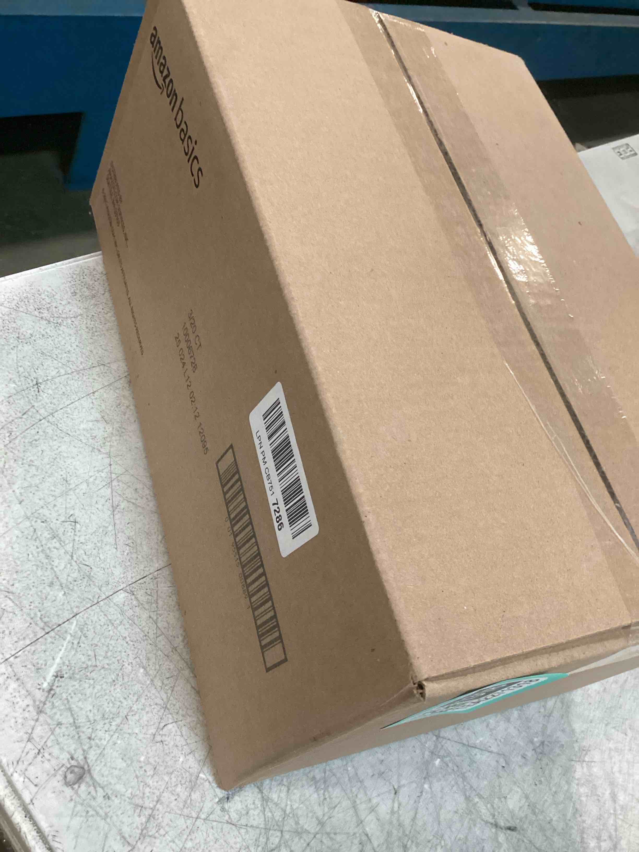 https://s3.amazonaws.com/lotting-images-prod/bidfta/TEA2271318_1745437663866.jpeg