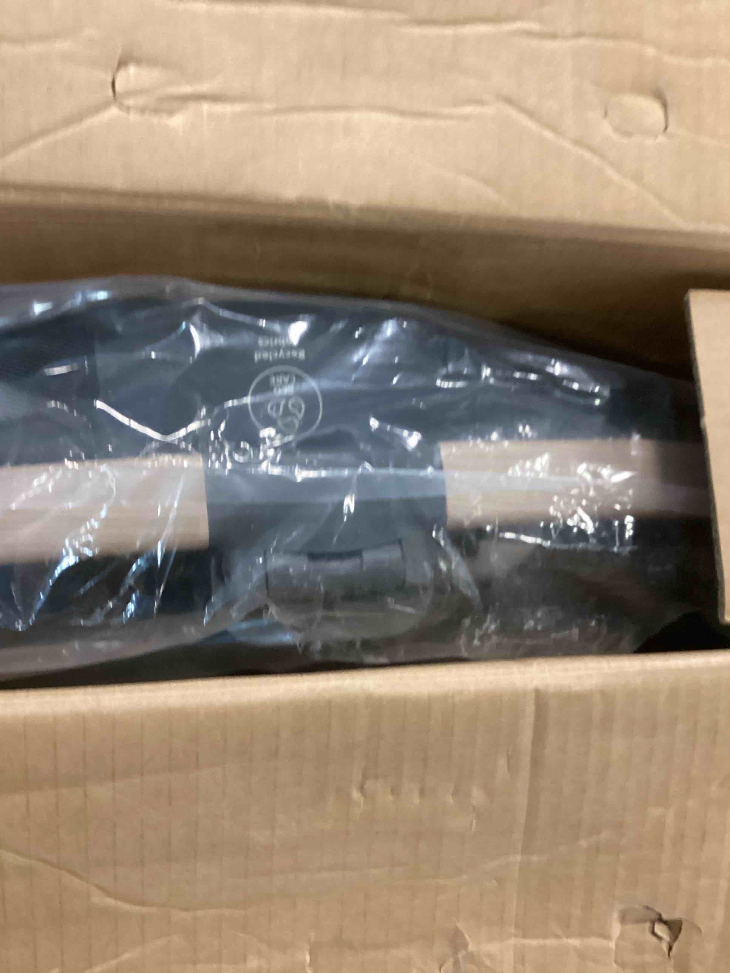https://s3.amazonaws.com/lotting-images-prod/bidfta/TEA2271972_1746213575417.jpeg