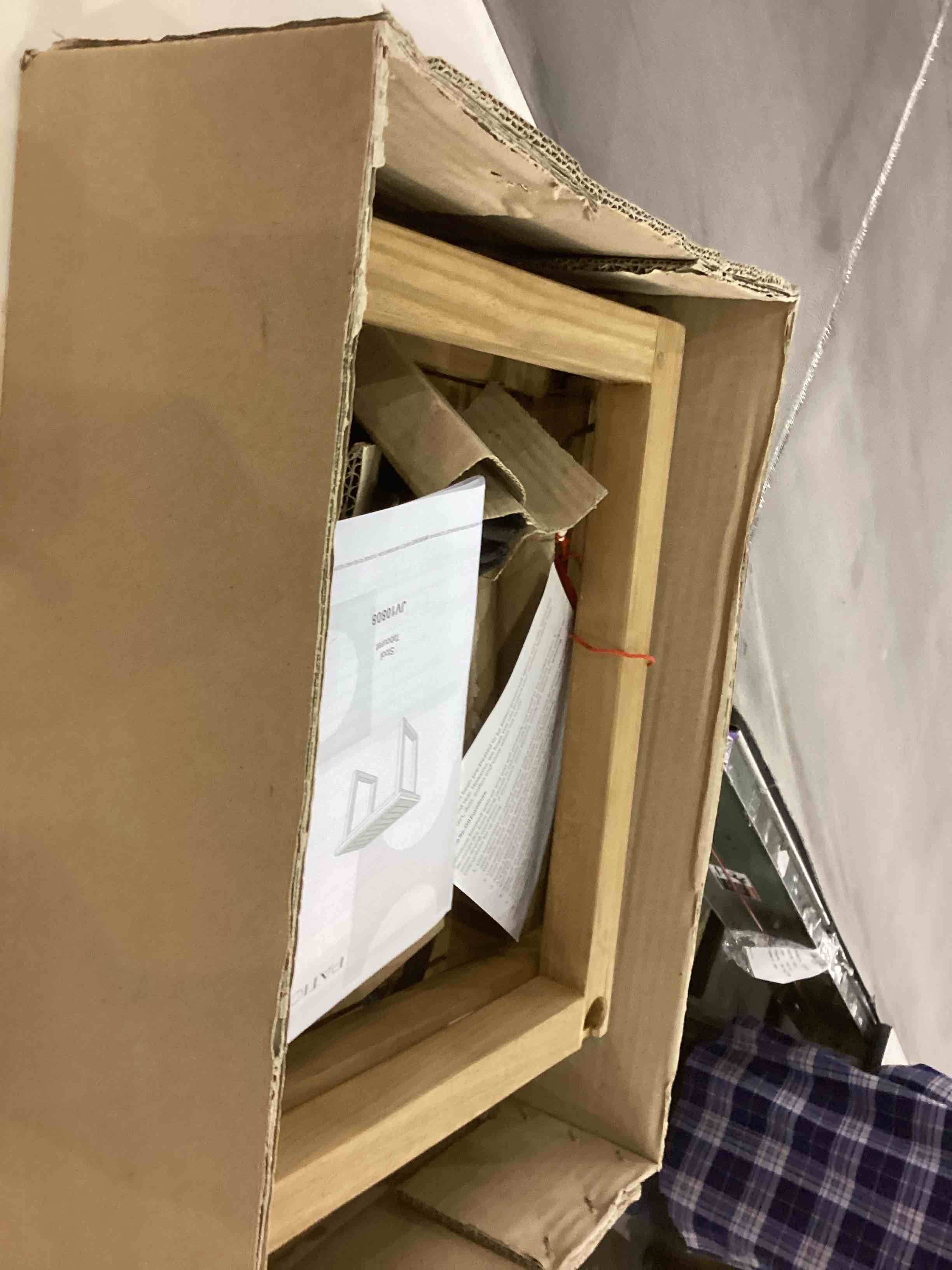 https://s3.amazonaws.com/lotting-images-prod/bidfta/TEA2279474_1756898304659.jpeg