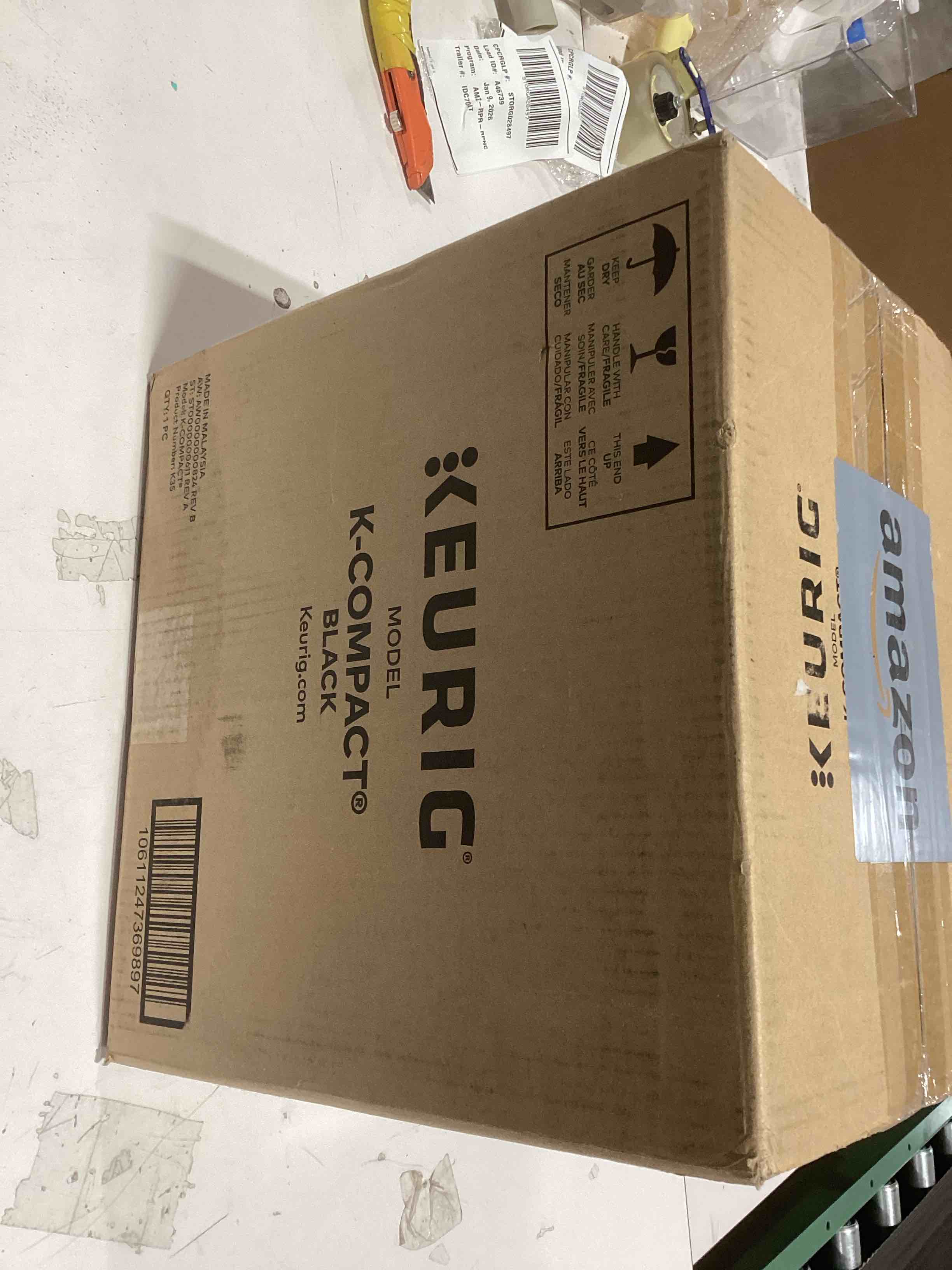 Keurig K-Compact Single-Serve K-Cup Pod Coffee Maker, Red