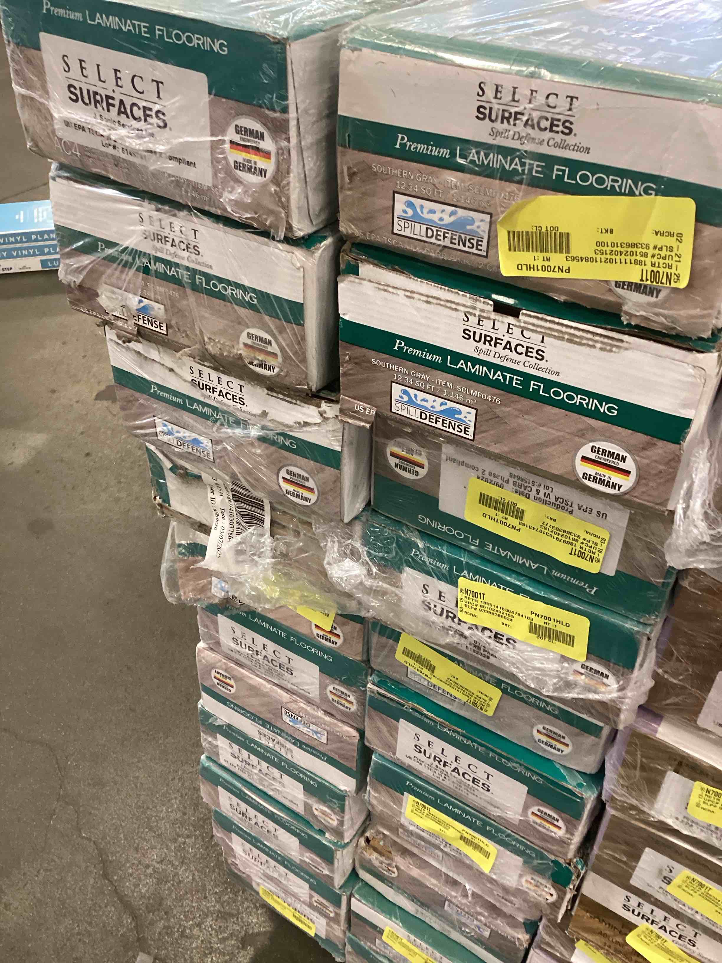 https://s3.amazonaws.com/lotting-images-prod/bidfta/TEA2320564_1744311016851.jpeg