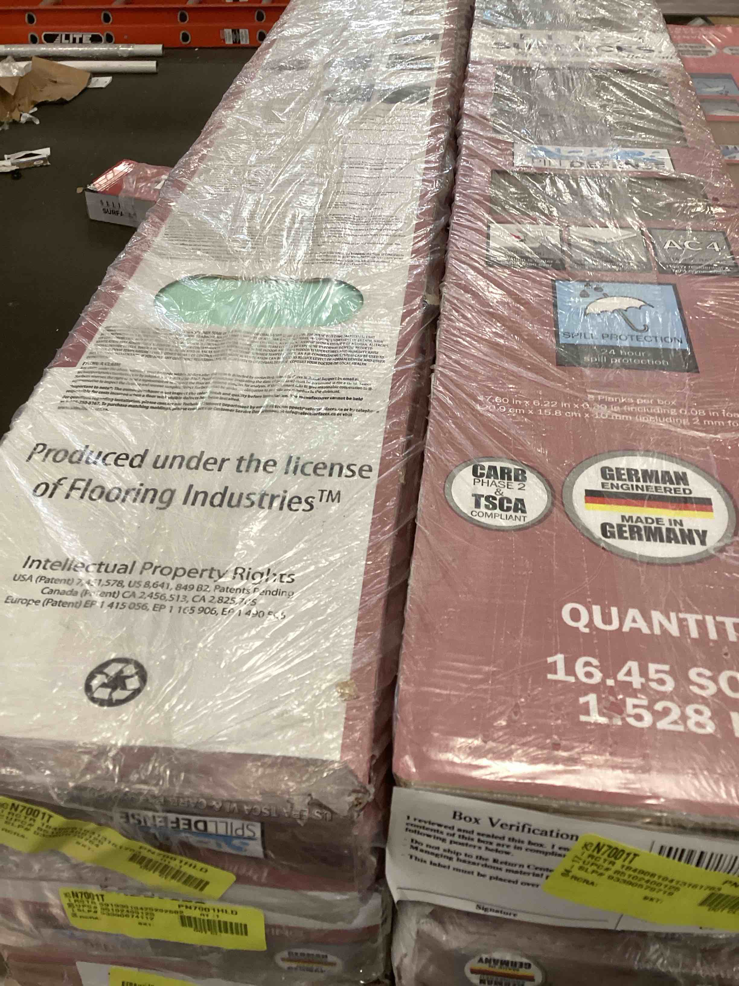 https://s3.amazonaws.com/lotting-images-prod/bidfta/TEA2321382_1746028185578.jpeg