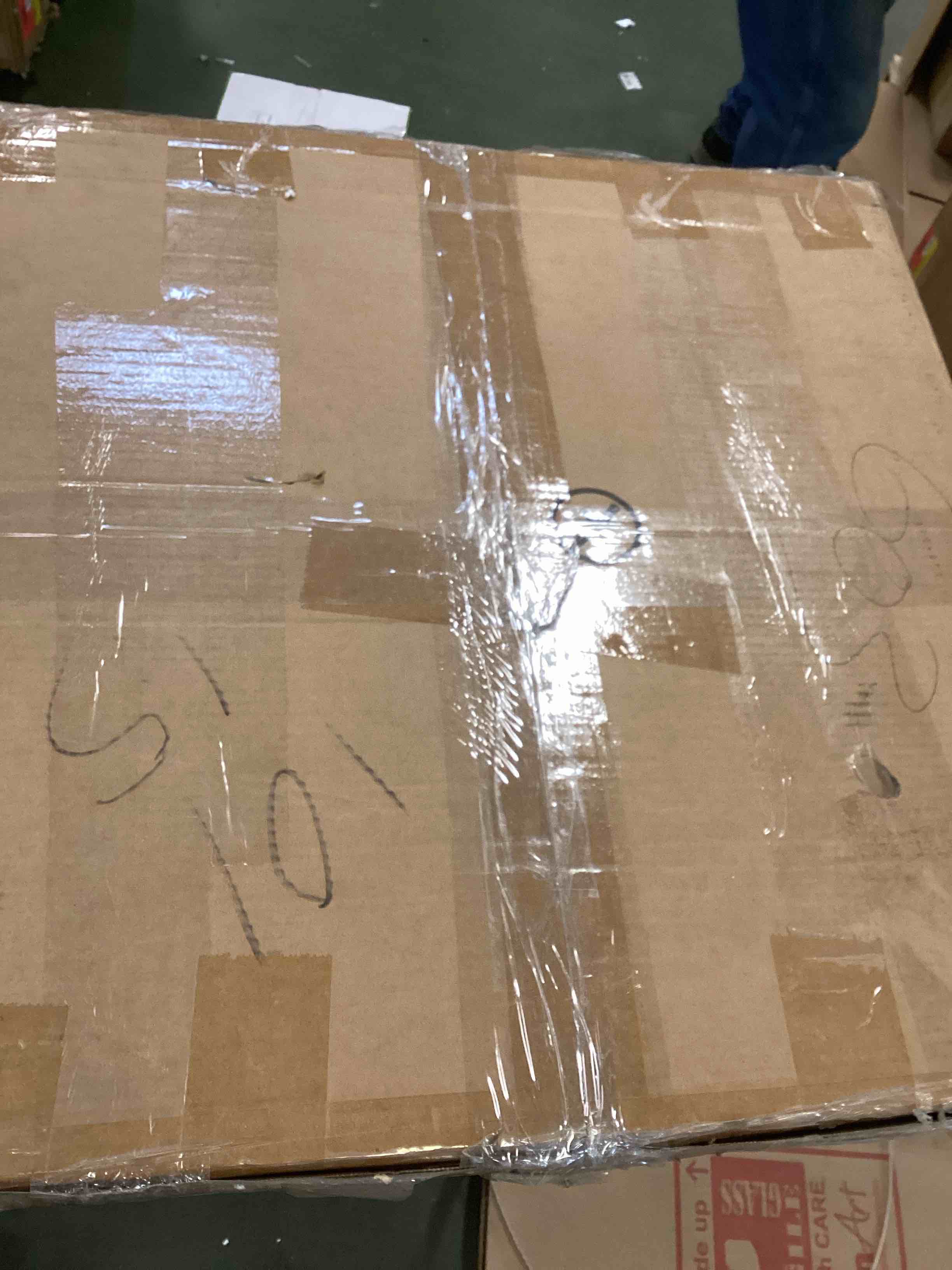 https://s3.amazonaws.com/lotting-images-prod/bidfta/TEA2321759_1746707053208.jpeg