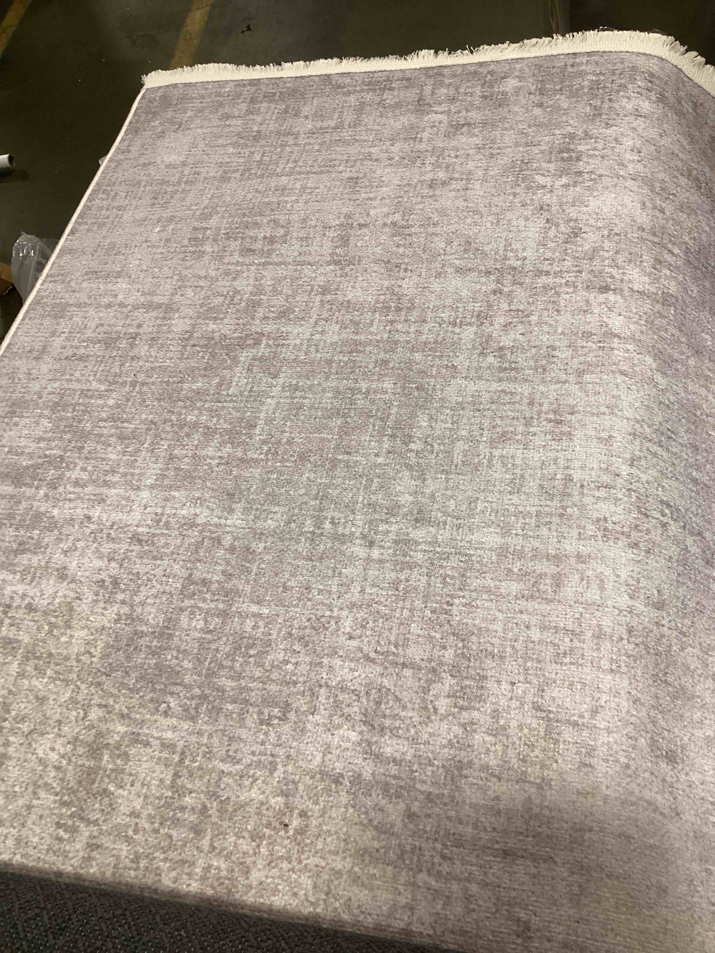 Hali.net area rug 2’x8’