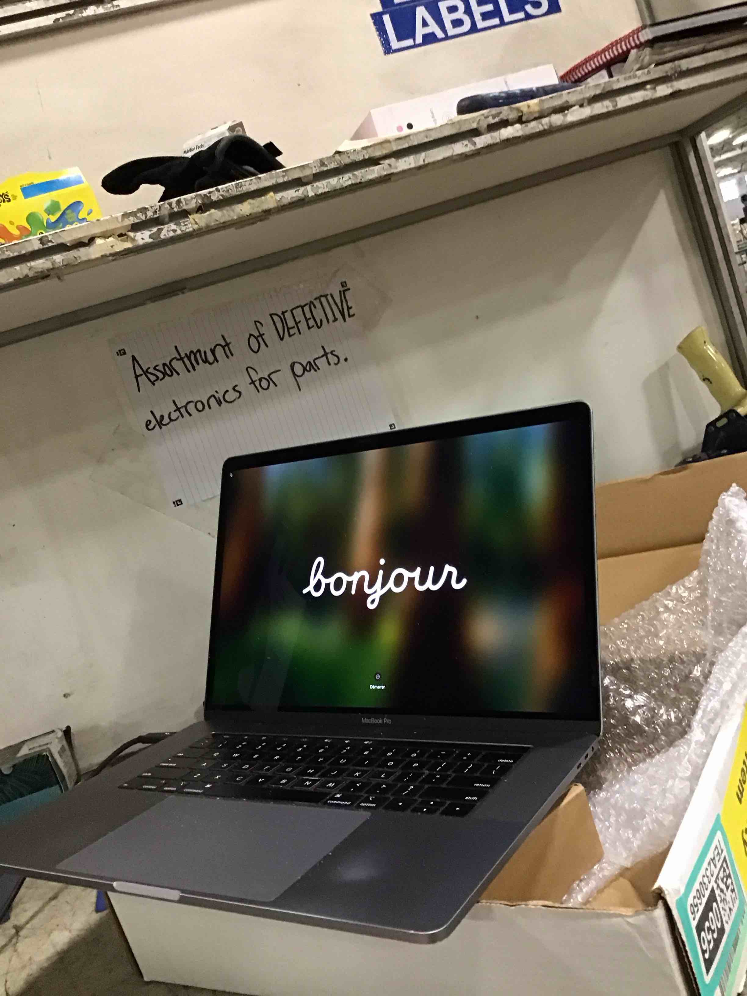https://s3.amazonaws.com/lotting-images-prod/bidfta/TEA2330656_1755792989203.jpeg