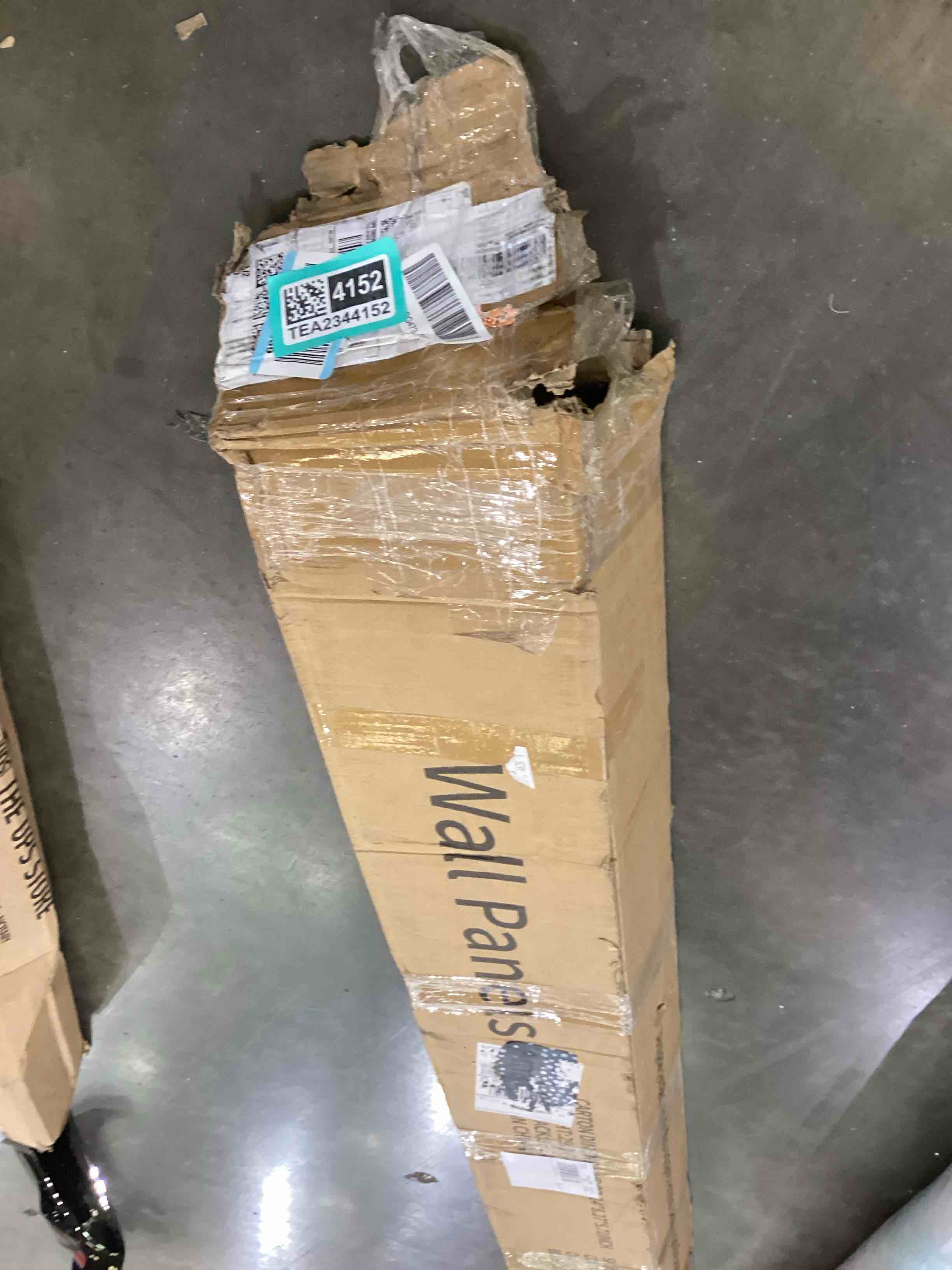 https://s3.amazonaws.com/lotting-images-prod/bidfta/TEA2344152_1752080097045.jpeg