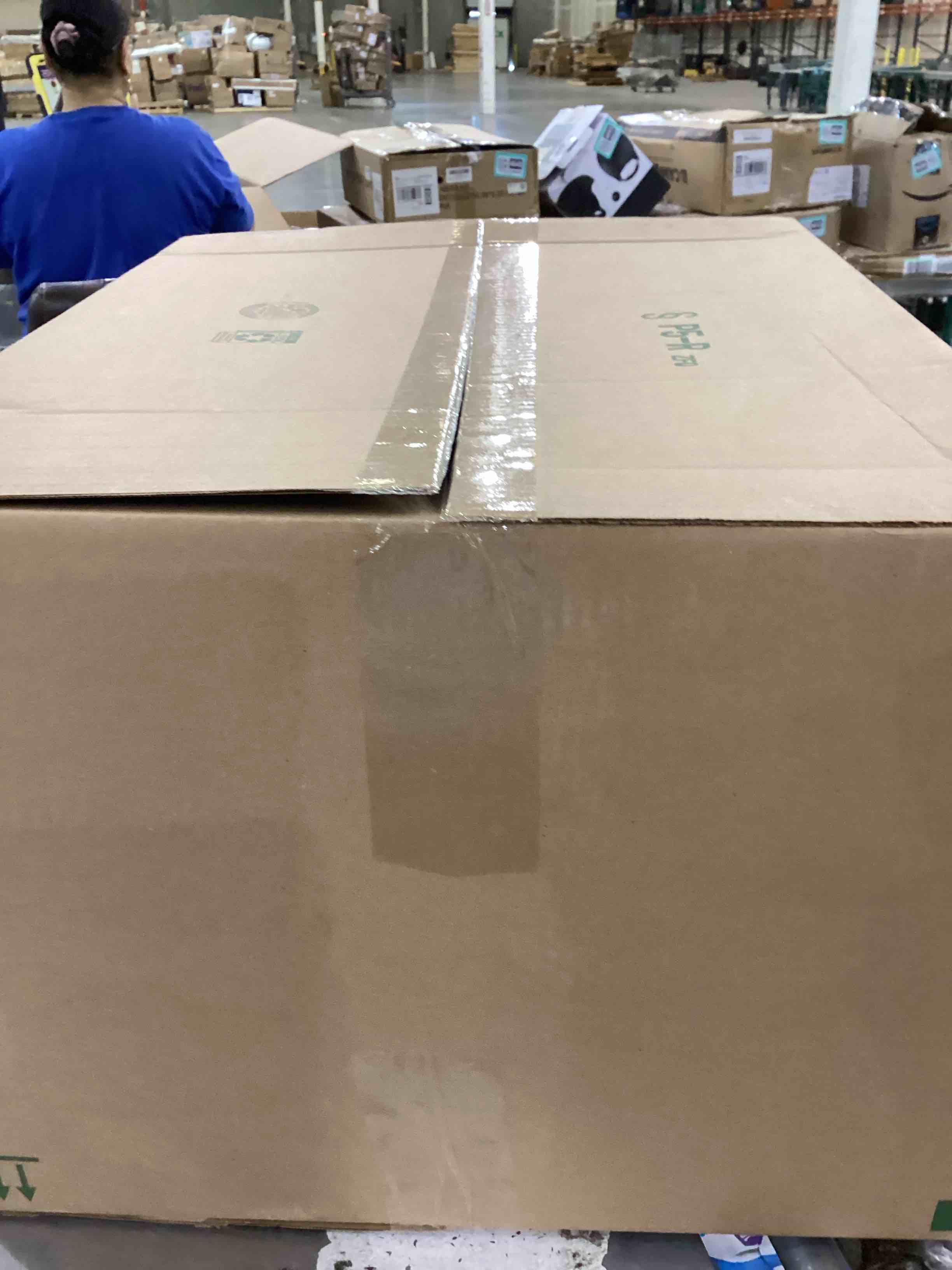https://s3.amazonaws.com/lotting-images-prod/bidfta/TEA2344643_1752590326832.jpeg