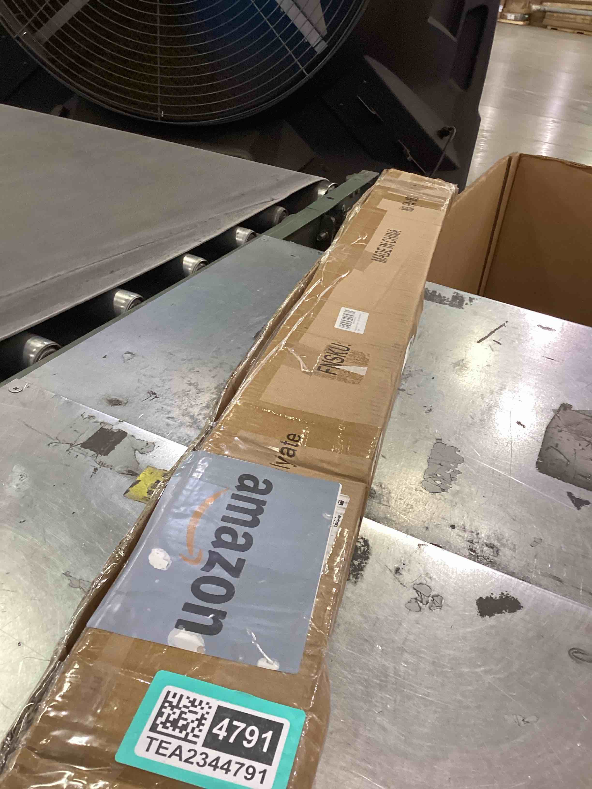 https://s3.amazonaws.com/lotting-images-prod/bidfta/TEA2344791_1752605966305.jpeg