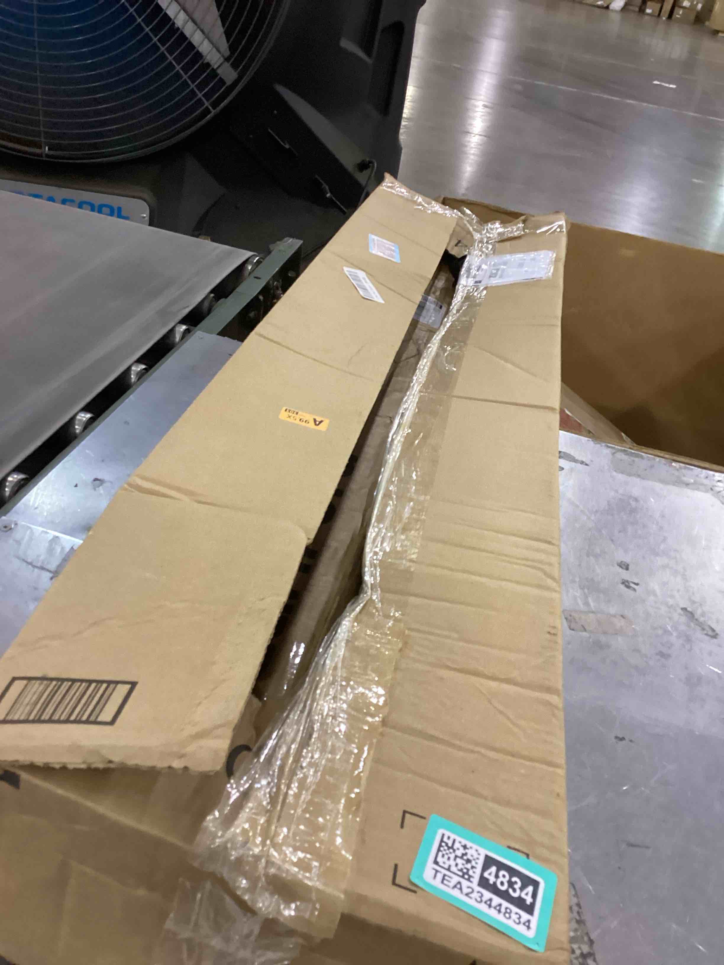 https://s3.amazonaws.com/lotting-images-prod/bidfta/TEA2344834_1752665322090.jpeg