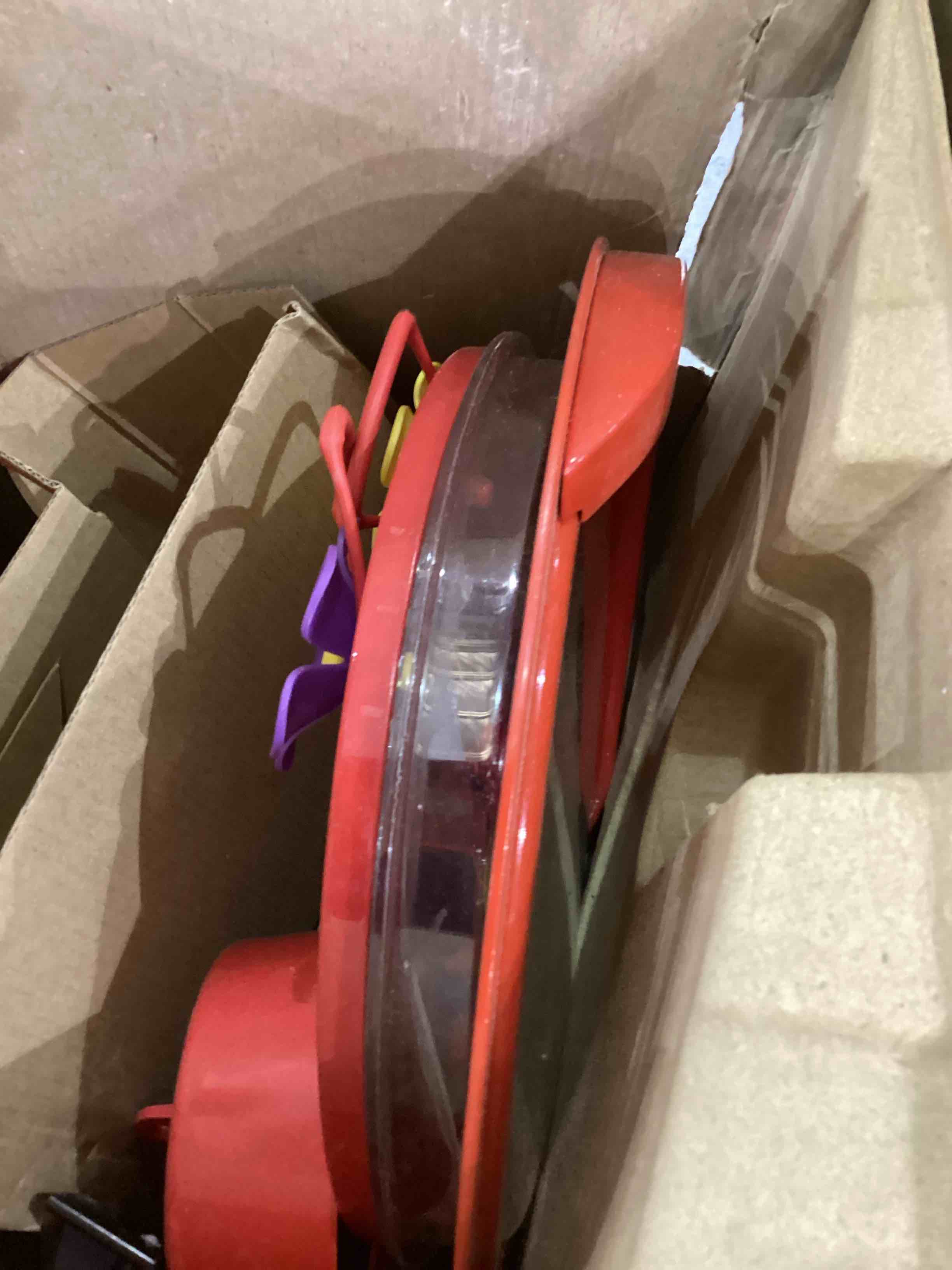 https://s3.amazonaws.com/lotting-images-prod/bidfta/TEA2344853_1752665485365.jpeg