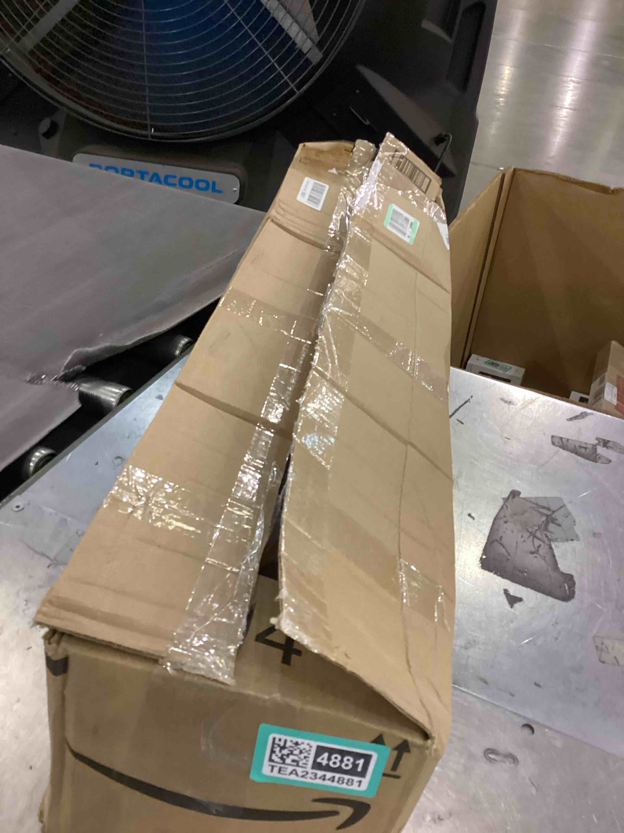https://s3.amazonaws.com/lotting-images-prod/bidfta/TEA2344881_1752667880220.jpeg