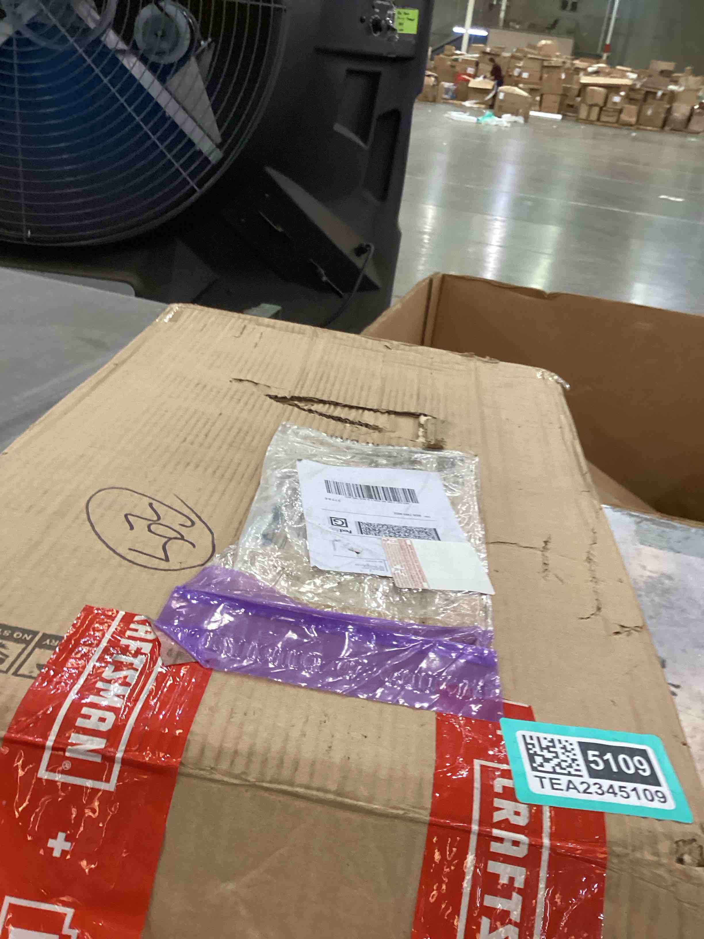 https://s3.amazonaws.com/lotting-images-prod/bidfta/TEA2345109_1752685300240.jpeg