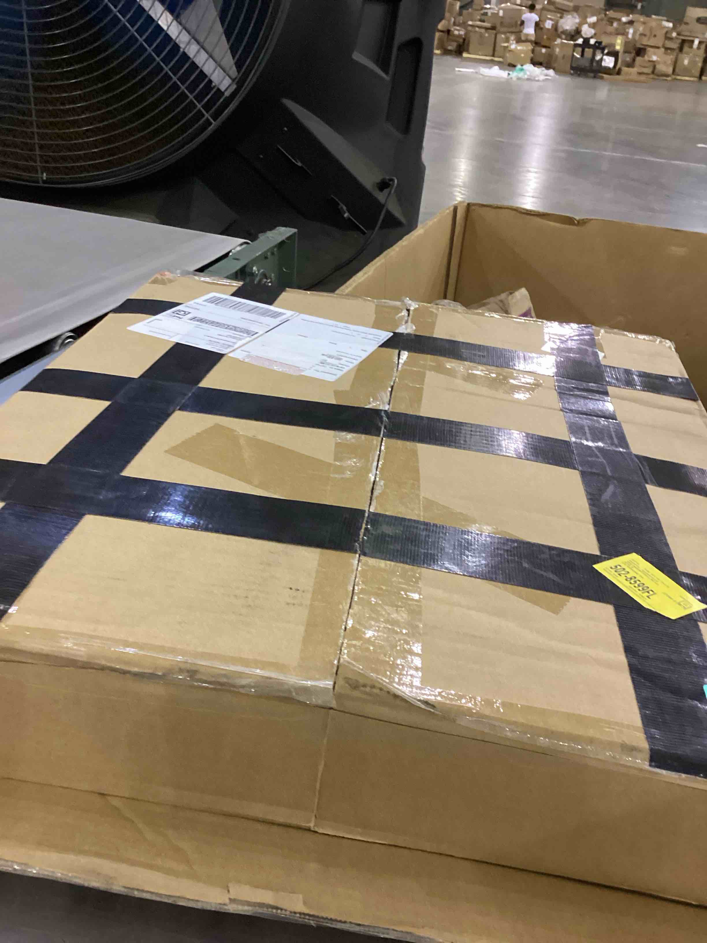 https://s3.amazonaws.com/lotting-images-prod/bidfta/TEA2345120_1752686951774.jpeg