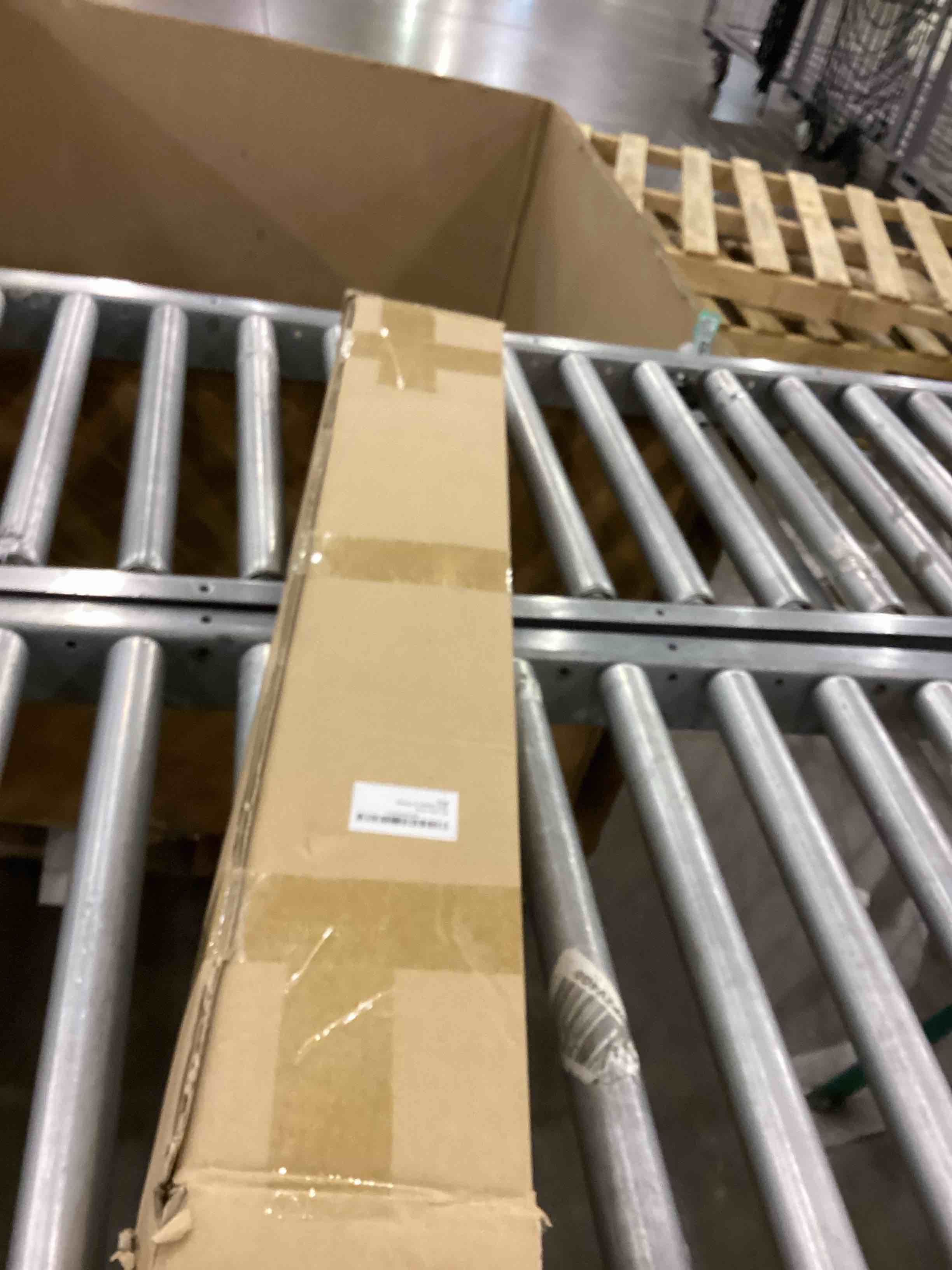 https://s3.amazonaws.com/lotting-images-prod/bidfta/TEA2345423_1752754718213.jpeg