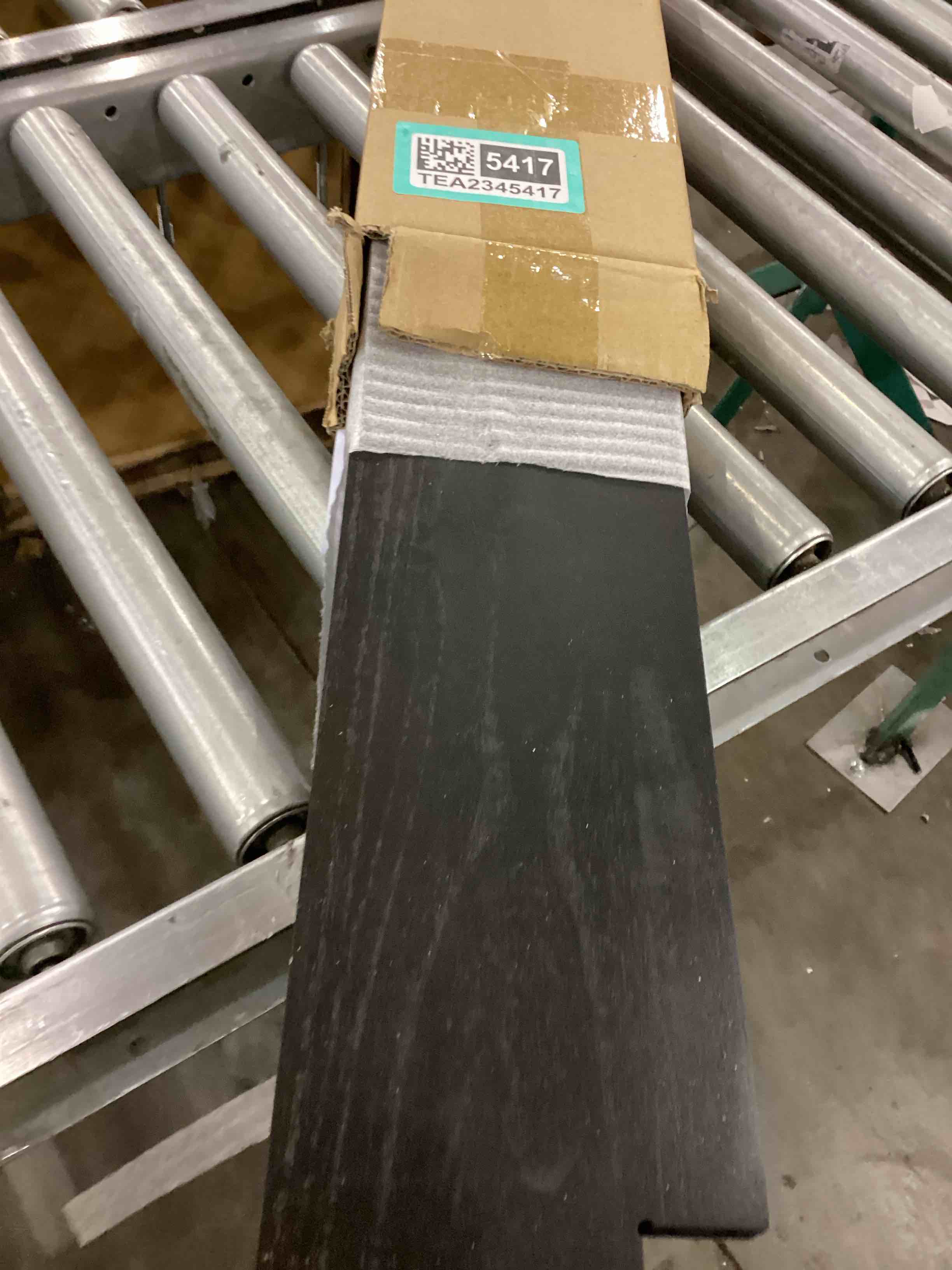 https://s3.amazonaws.com/lotting-images-prod/bidfta/TEA2345423_1752754731179.jpeg