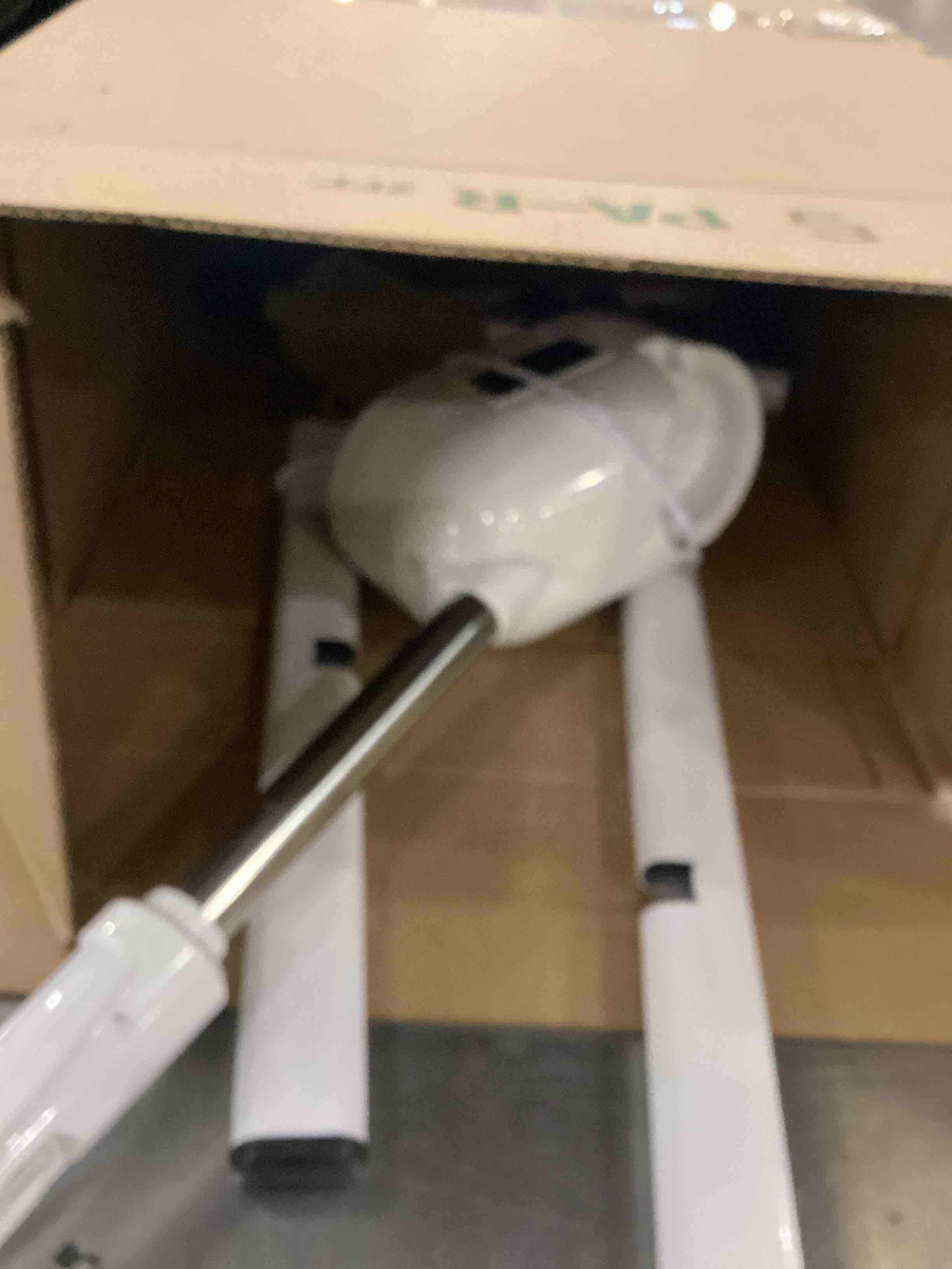 https://s3.amazonaws.com/lotting-images-prod/bidfta/TEA2345802_1752773449663.jpeg