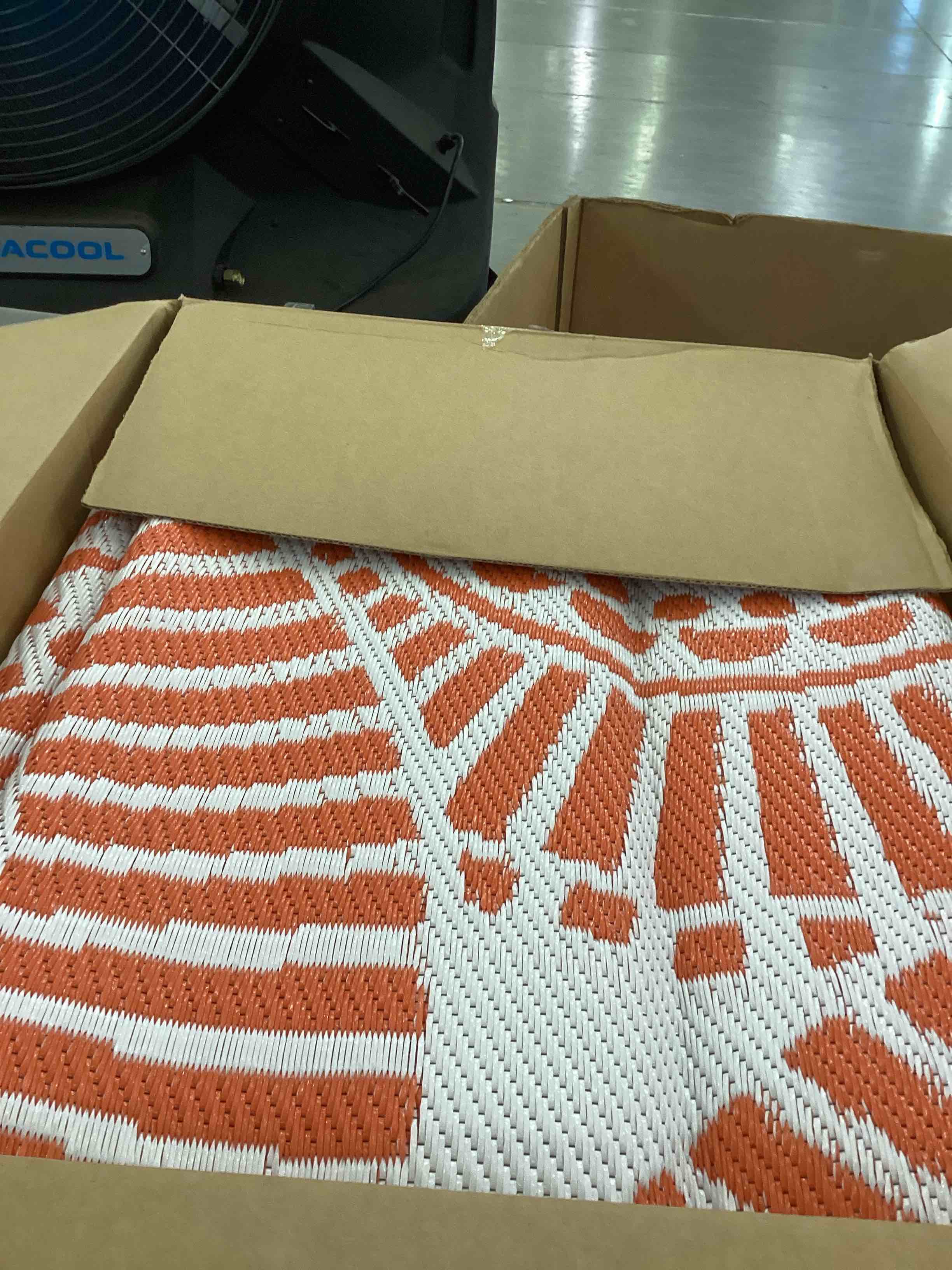 https://s3.amazonaws.com/lotting-images-prod/bidfta/TEA2345960_1752852592699.jpeg