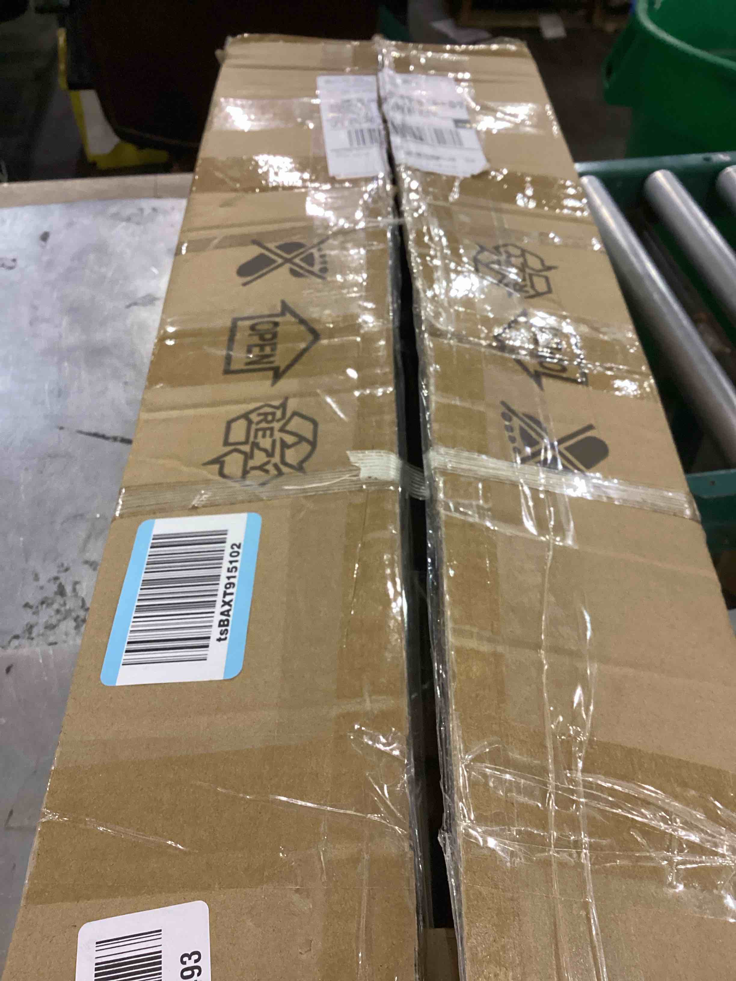 https://s3.amazonaws.com/lotting-images-prod/bidfta/TEA2345973_1752838095135.jpeg