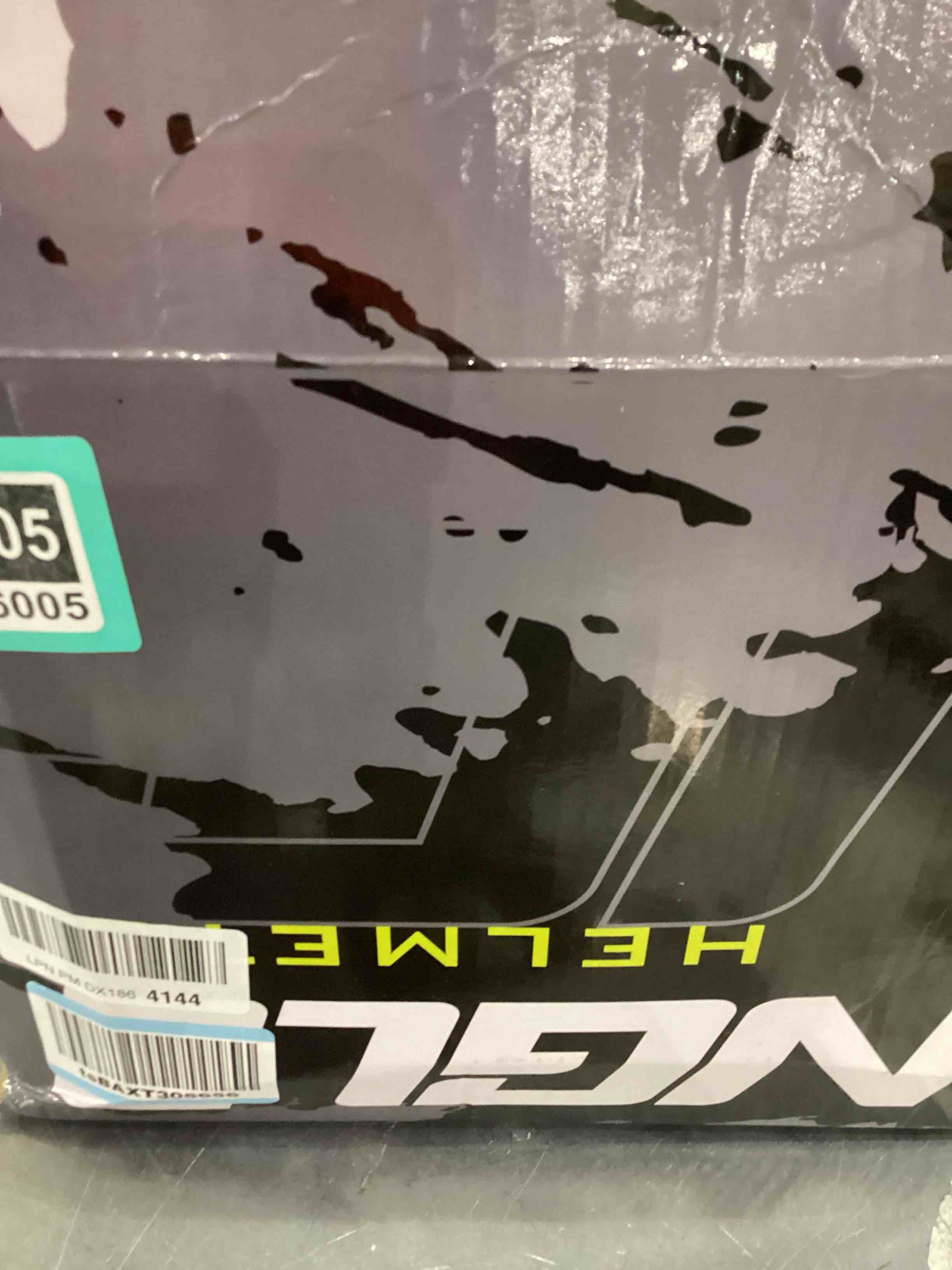 https://s3.amazonaws.com/lotting-images-prod/bidfta/TEA2346005_1752841488283.jpeg