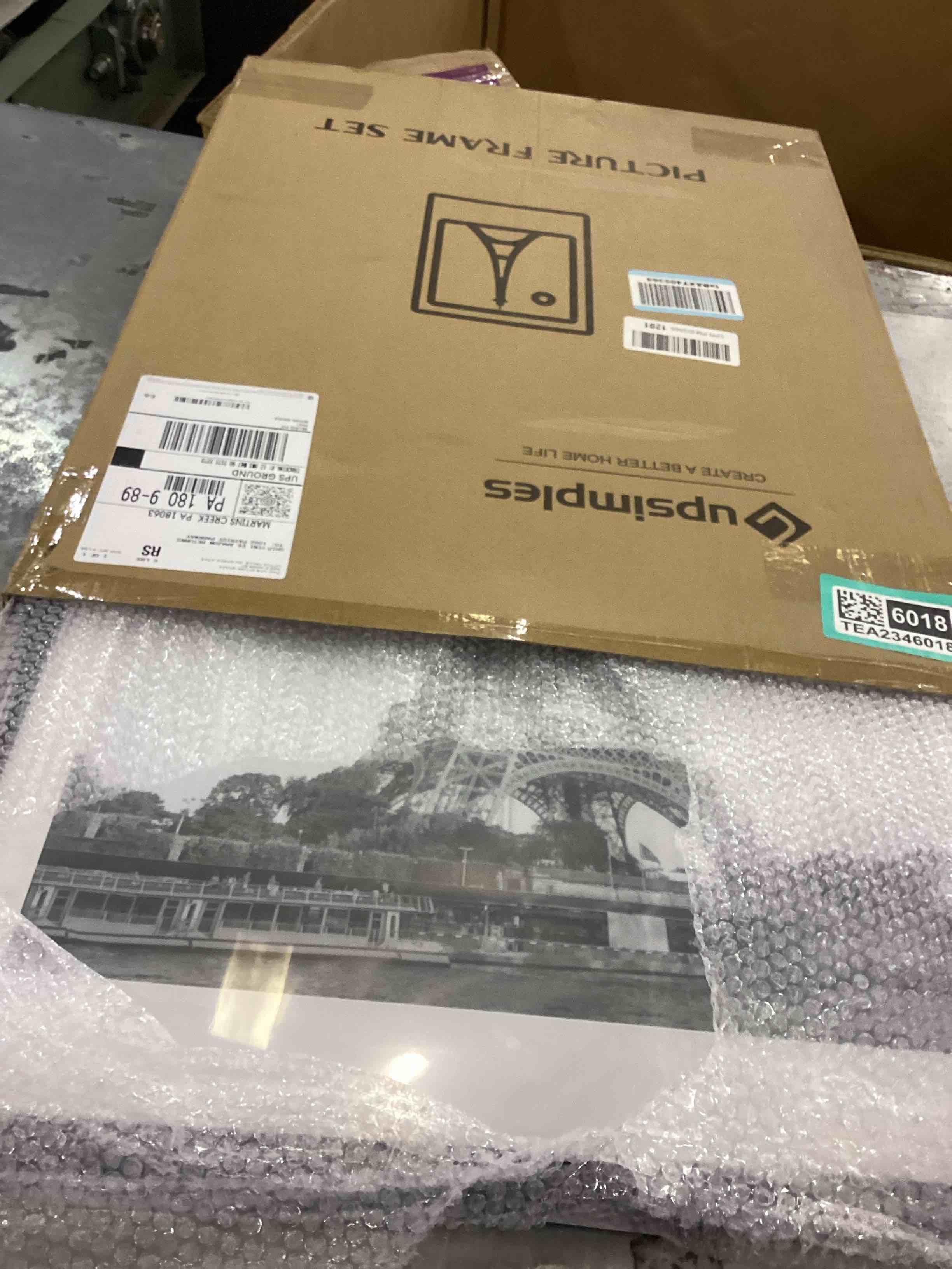 https://s3.amazonaws.com/lotting-images-prod/bidfta/TEA2346018_1752842607175.jpeg