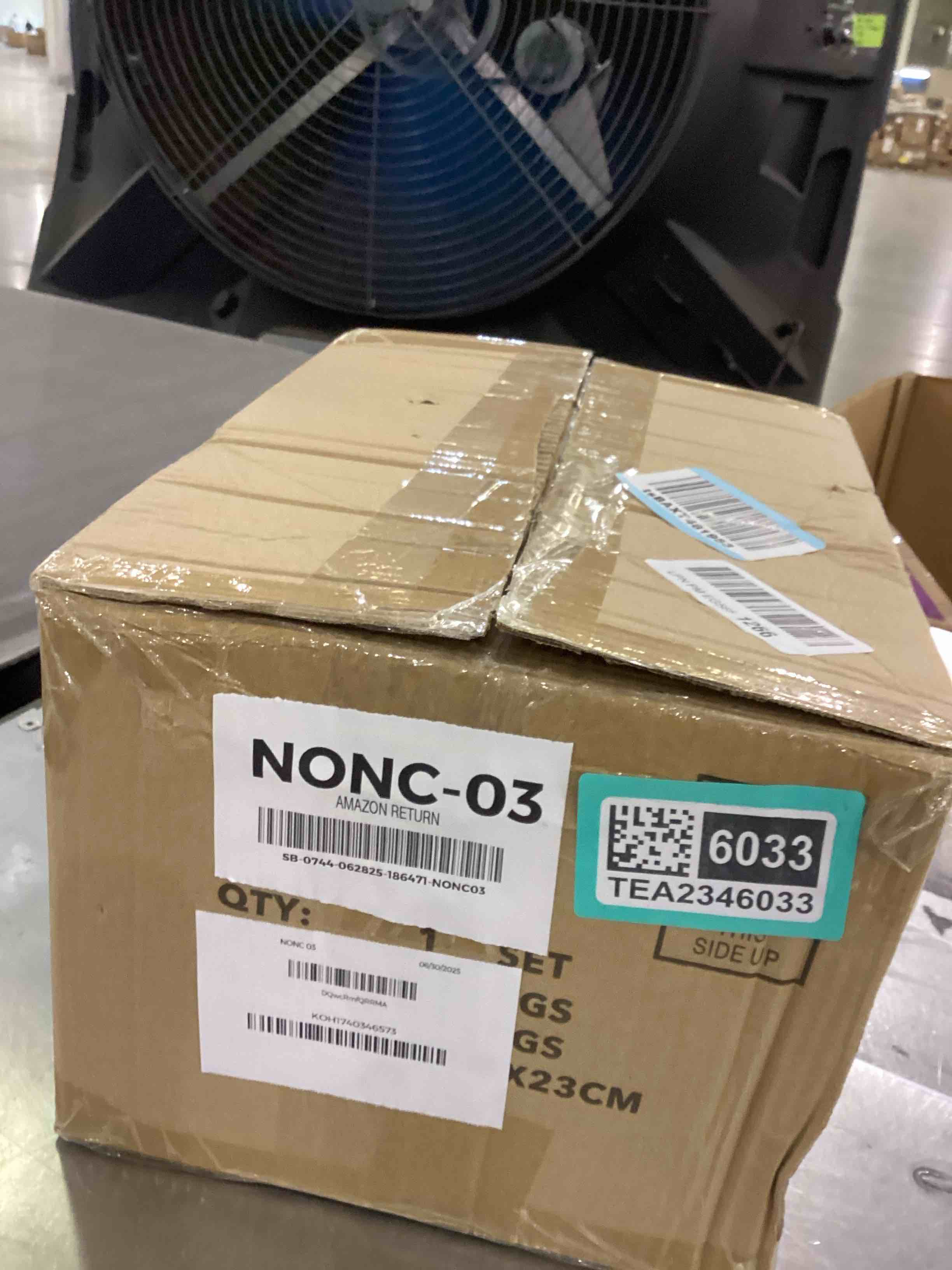 https://s3.amazonaws.com/lotting-images-prod/bidfta/TEA2346033_1752845626986.jpeg
