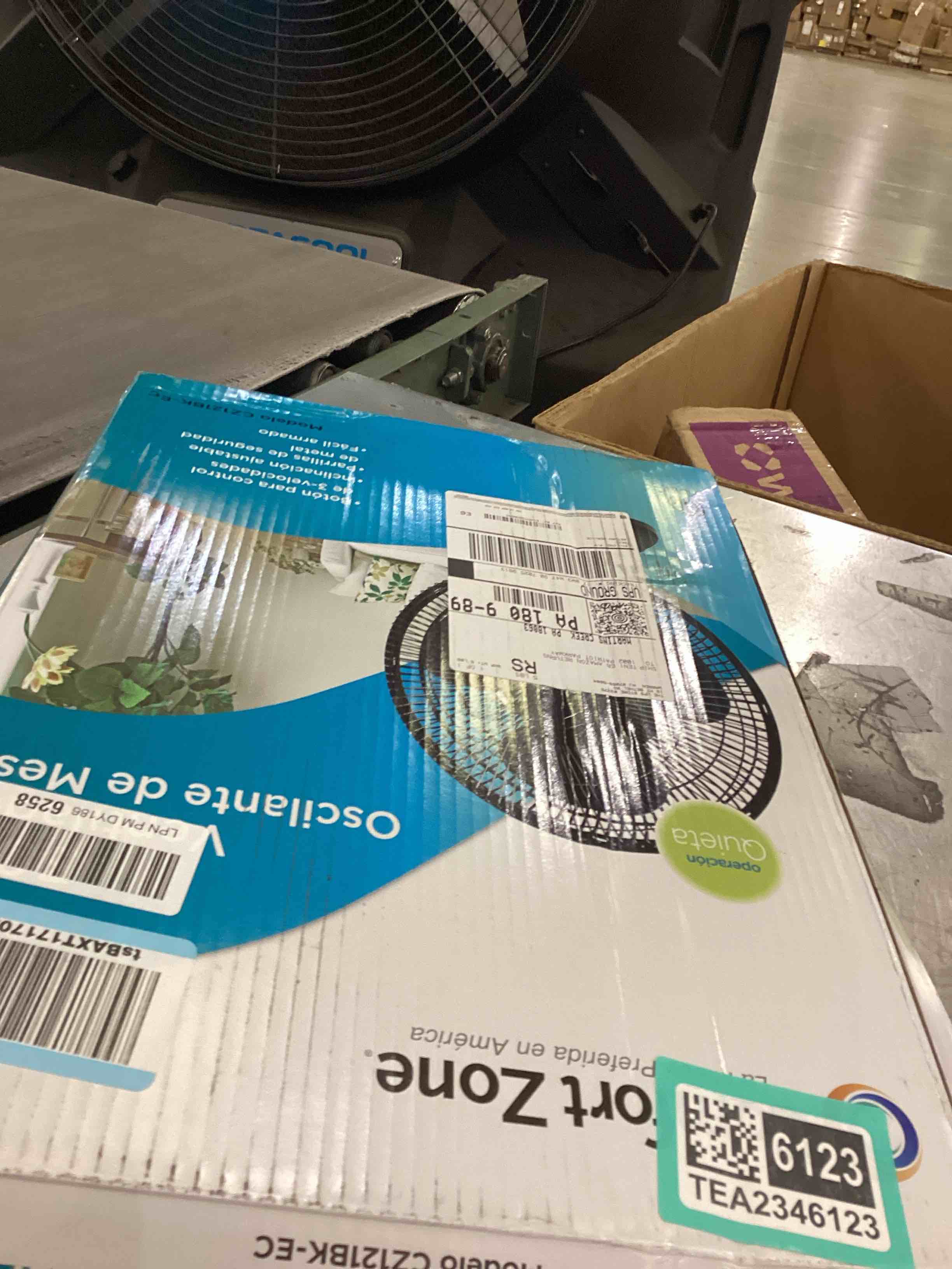 https://s3.amazonaws.com/lotting-images-prod/bidfta/TEA2346123_1752849409400.jpeg