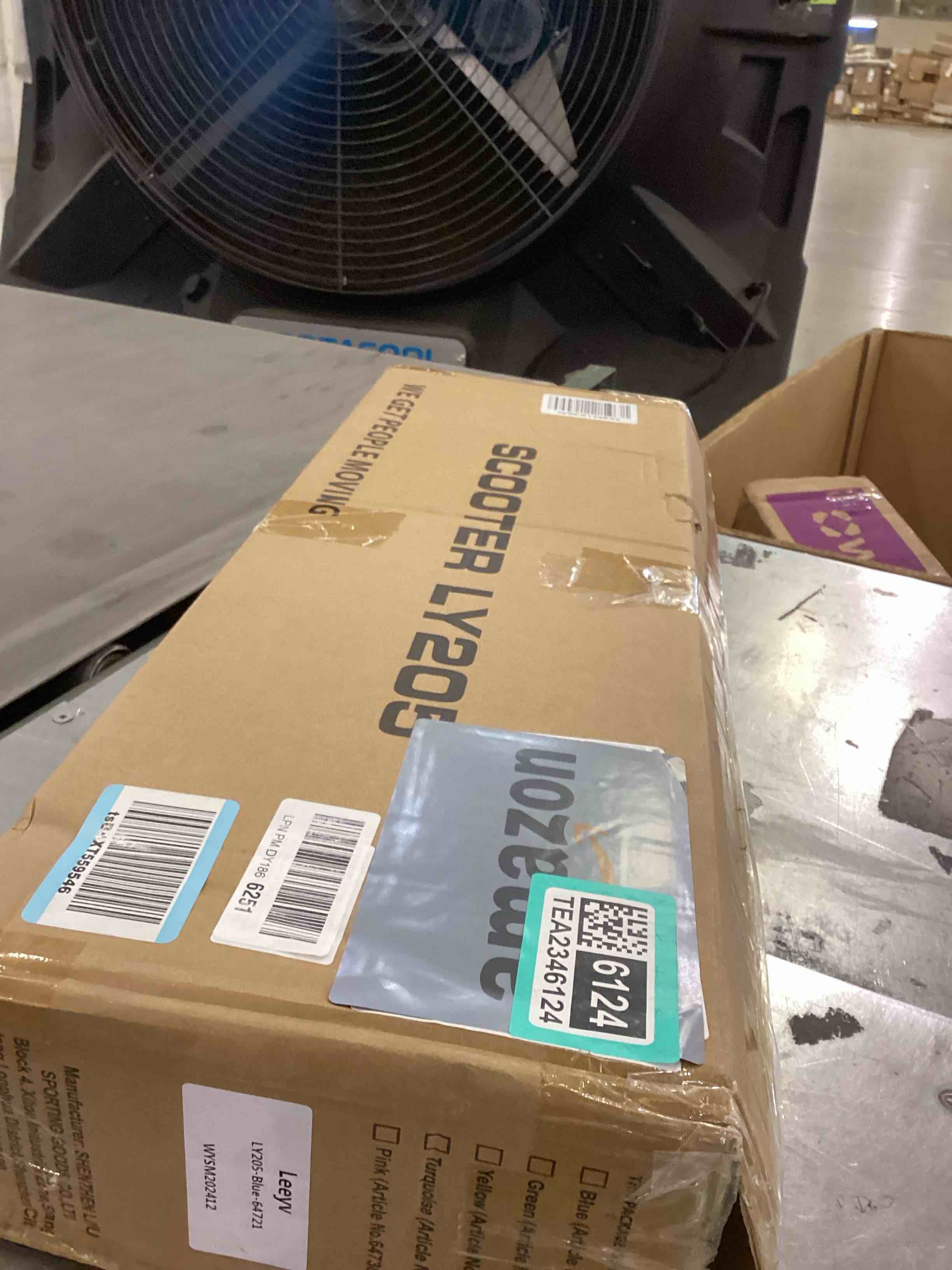 https://s3.amazonaws.com/lotting-images-prod/bidfta/TEA2346124_1752849467114.jpeg