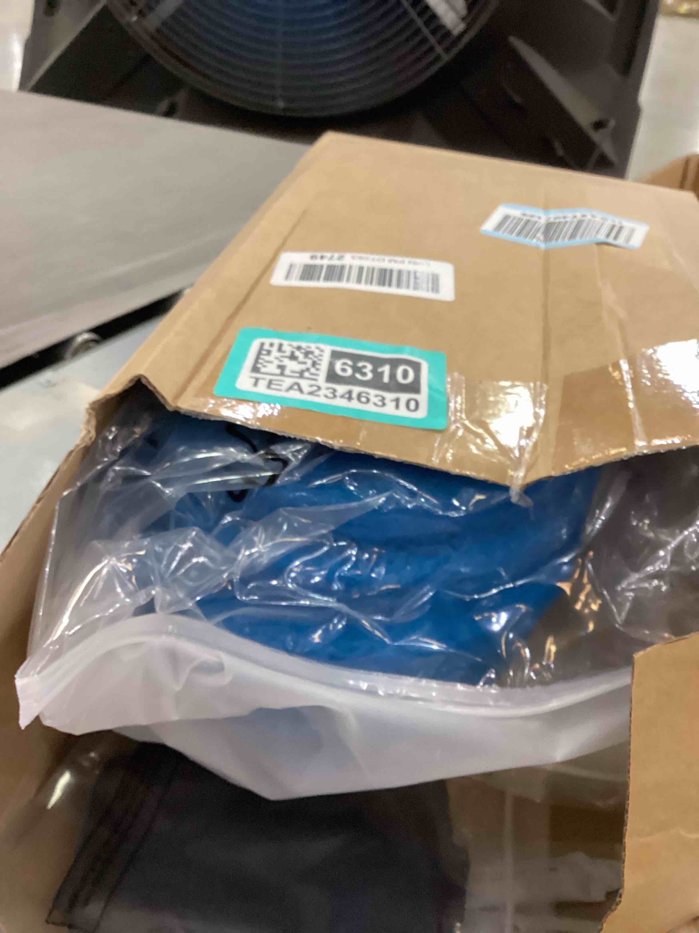https://s3.amazonaws.com/lotting-images-prod/bidfta/TEA2346310_1752865749485.jpeg