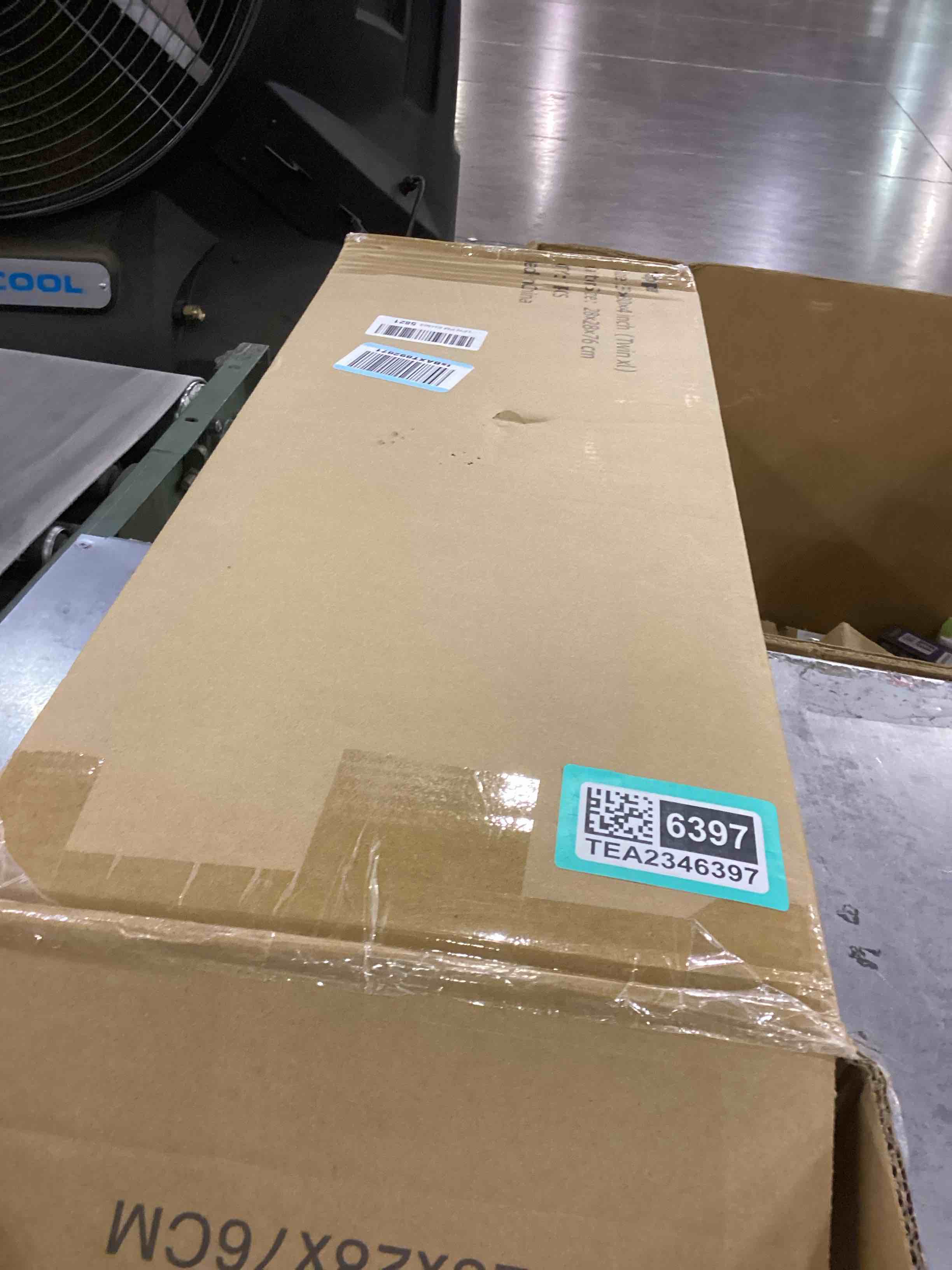 https://s3.amazonaws.com/lotting-images-prod/bidfta/TEA2346397_1753096005964.jpeg