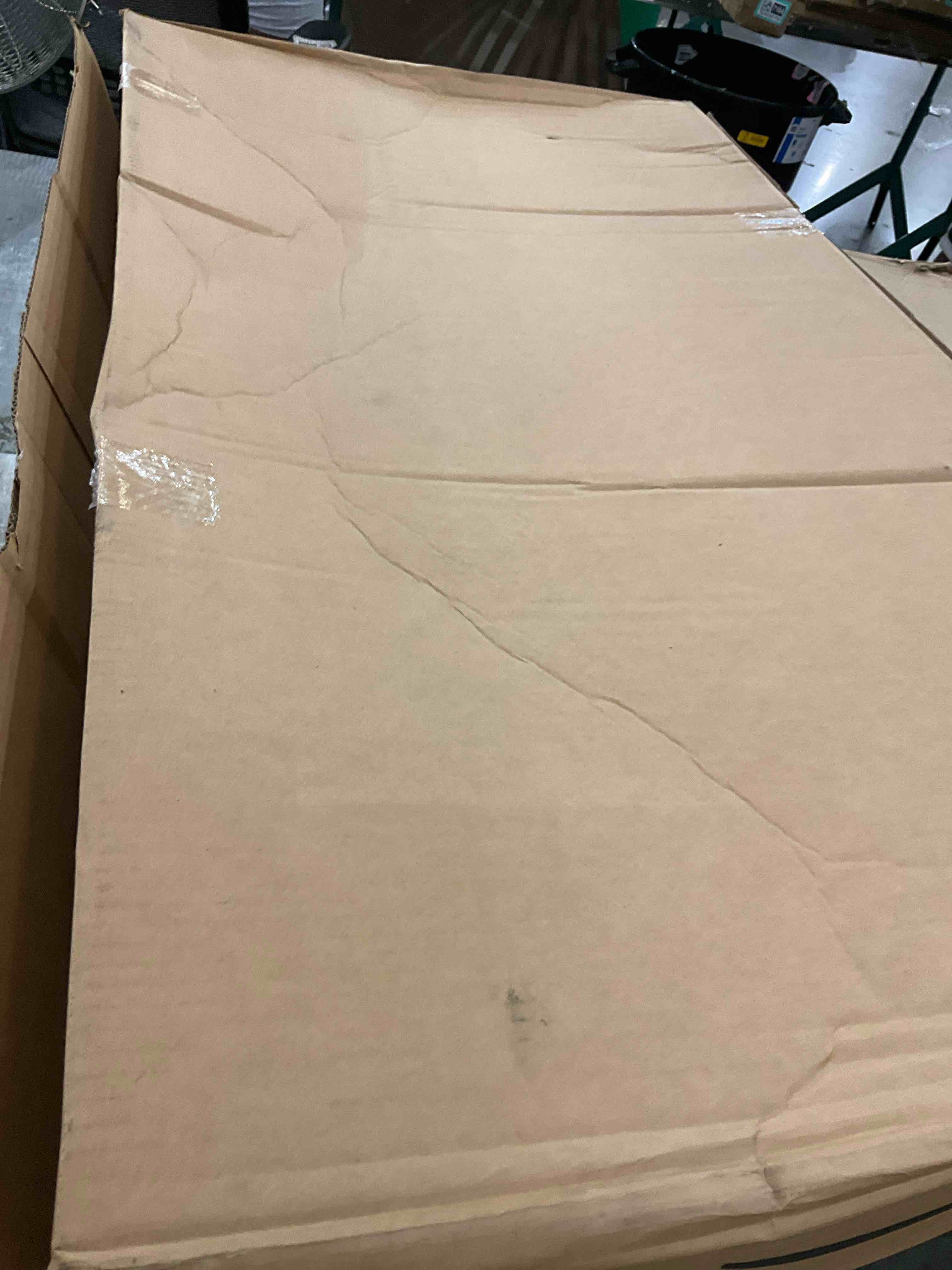https://s3.amazonaws.com/lotting-images-prod/bidfta/TEA2347130_1750956546946.jpeg