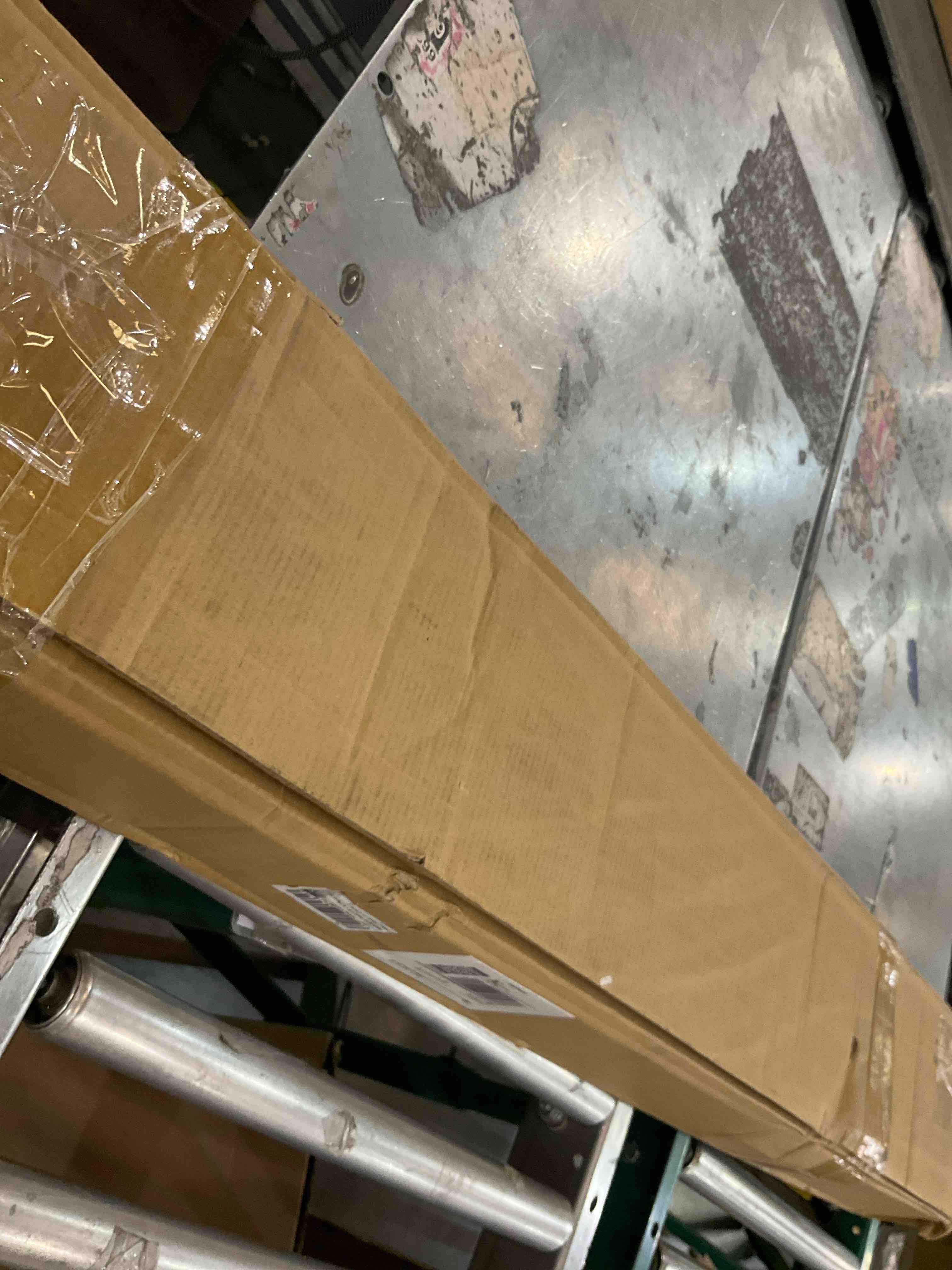 https://s3.amazonaws.com/lotting-images-prod/bidfta/TEA2347177_1750965583648.jpeg