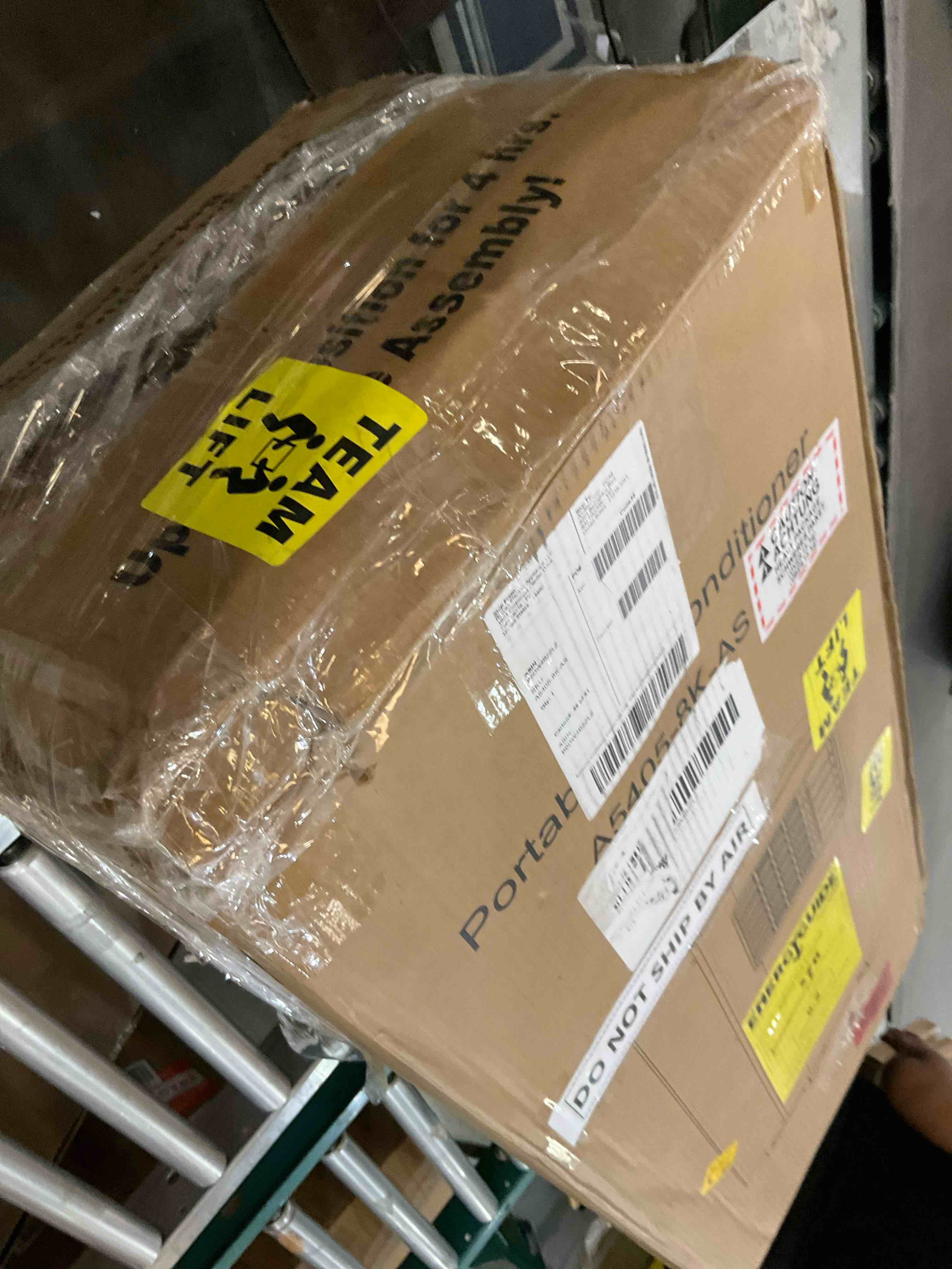 https://s3.amazonaws.com/lotting-images-prod/bidfta/TEA2347189_1750965752728.jpeg