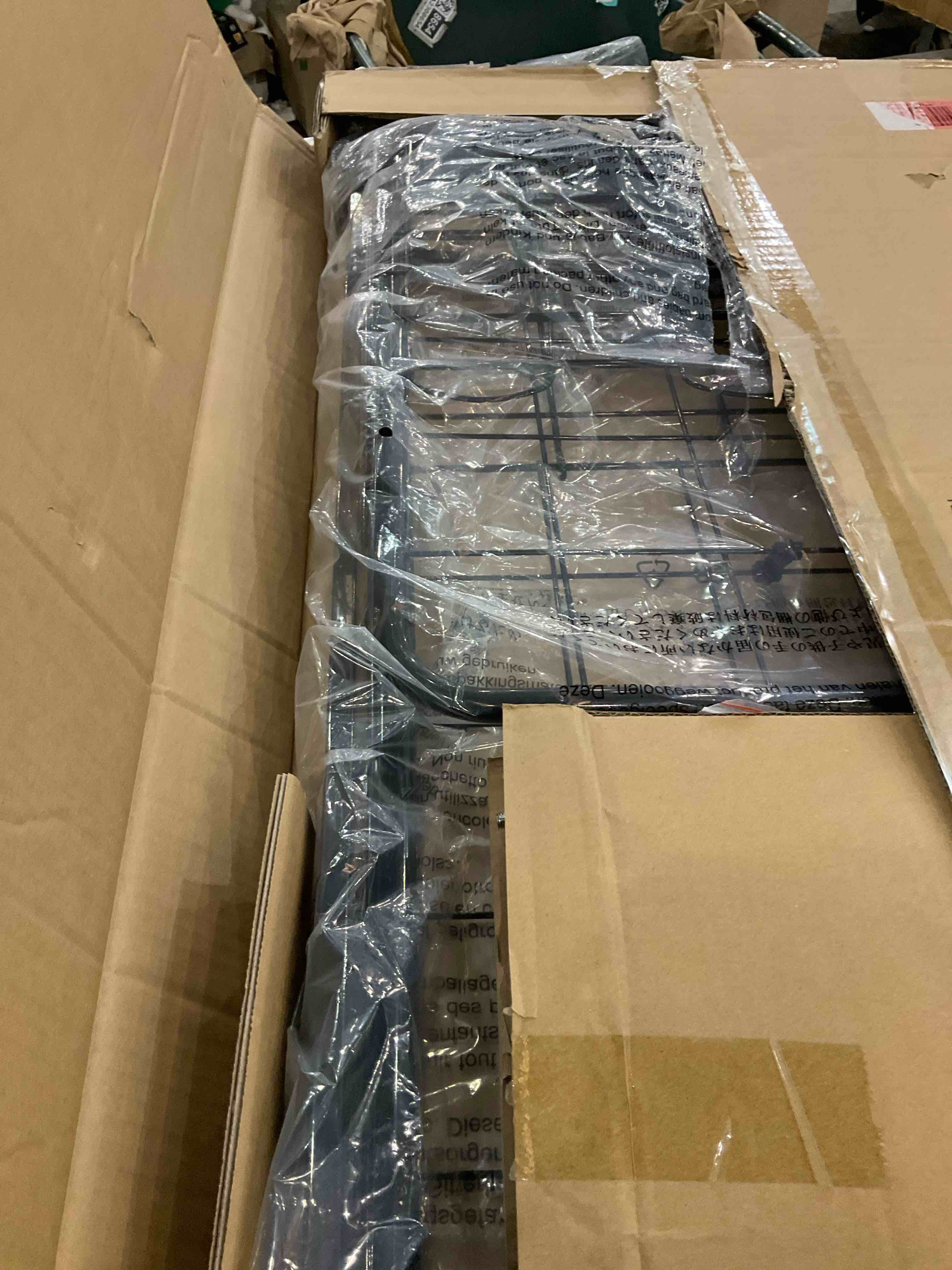 https://s3.amazonaws.com/lotting-images-prod/bidfta/TEA2347201_1750953320798.jpeg
