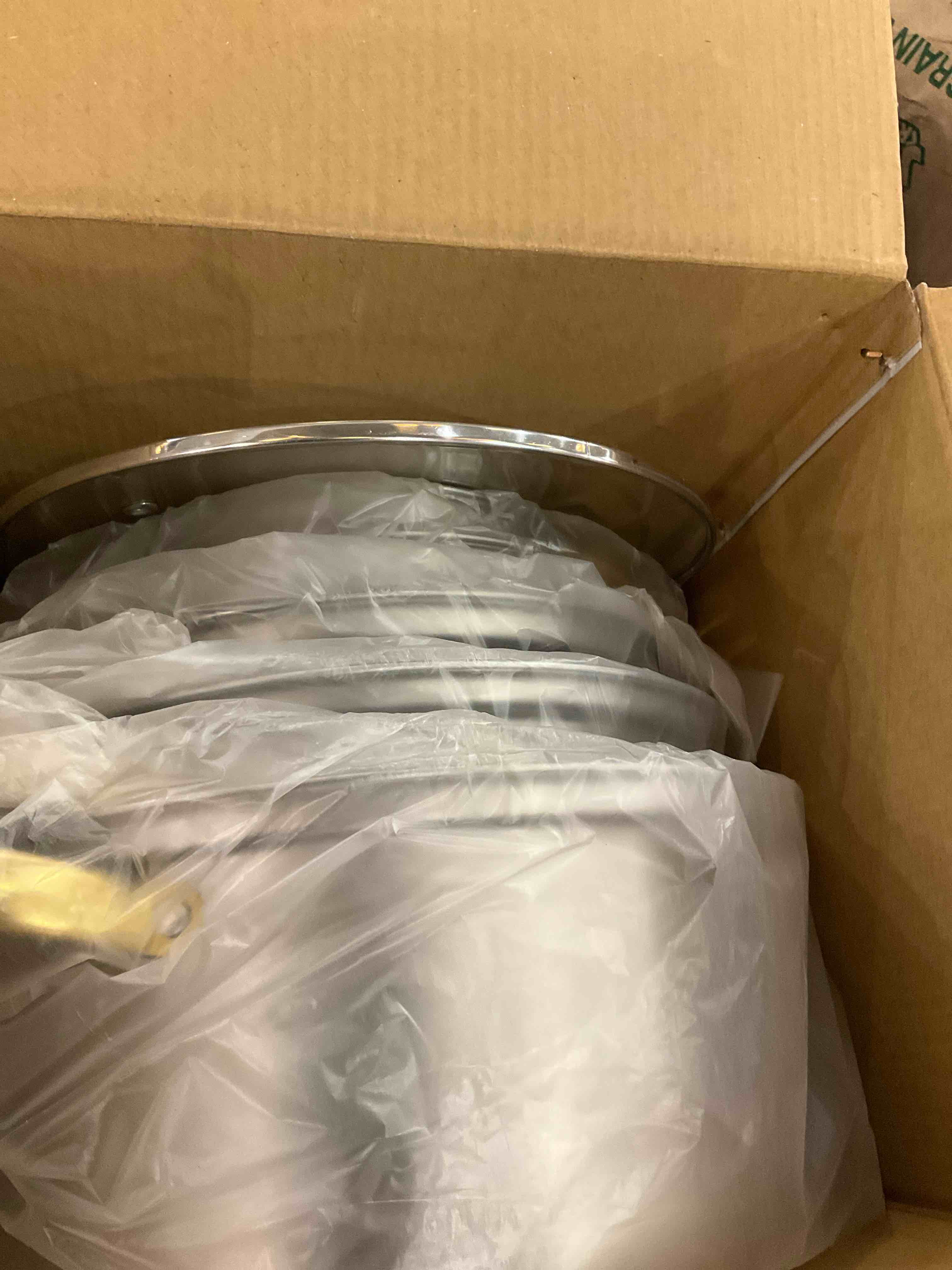 https://s3.amazonaws.com/lotting-images-prod/bidfta/TEA2347265_1751033758094.jpeg