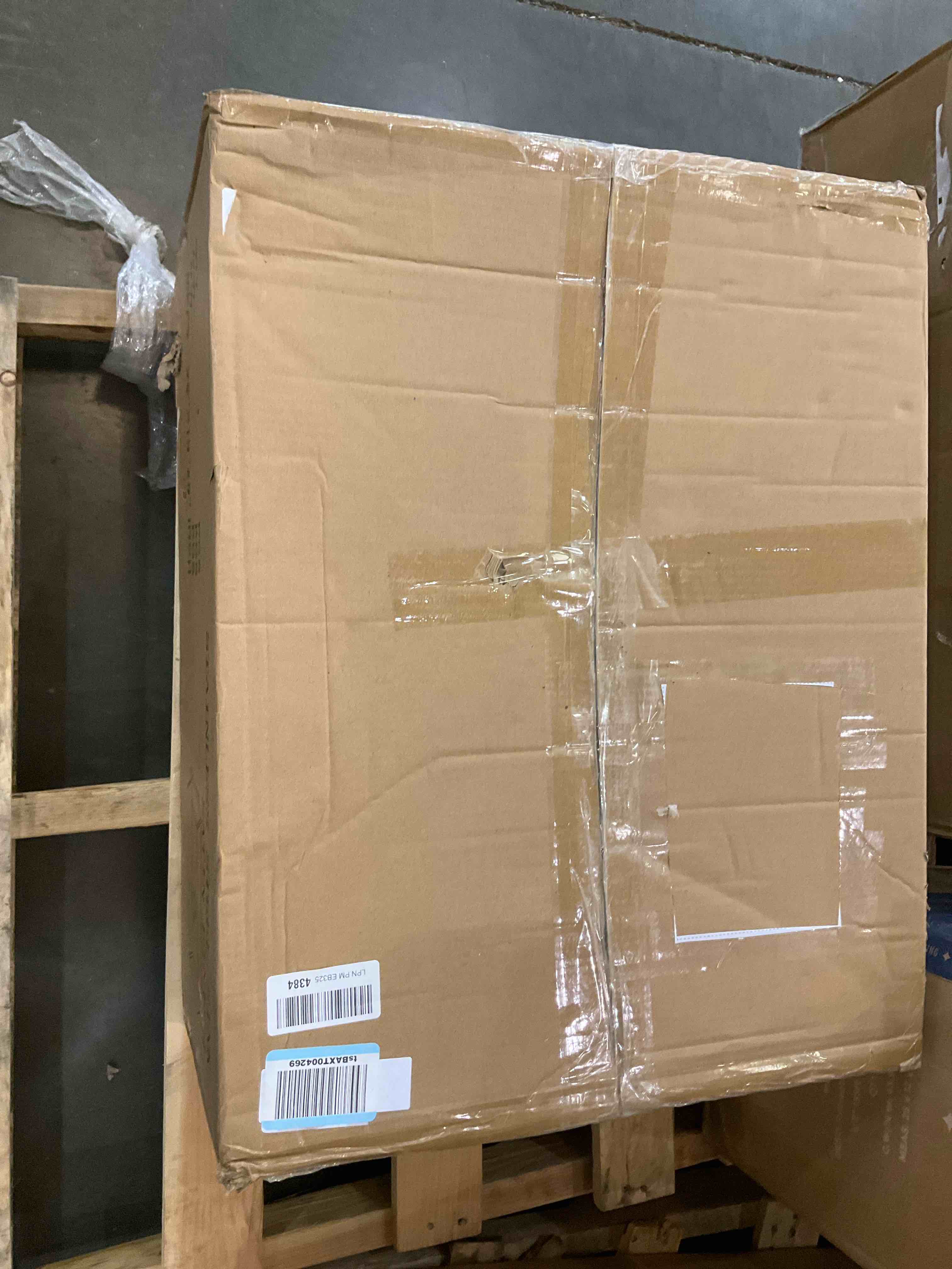 https://s3.amazonaws.com/lotting-images-prod/bidfta/TEA2348092_1751390612176.jpeg