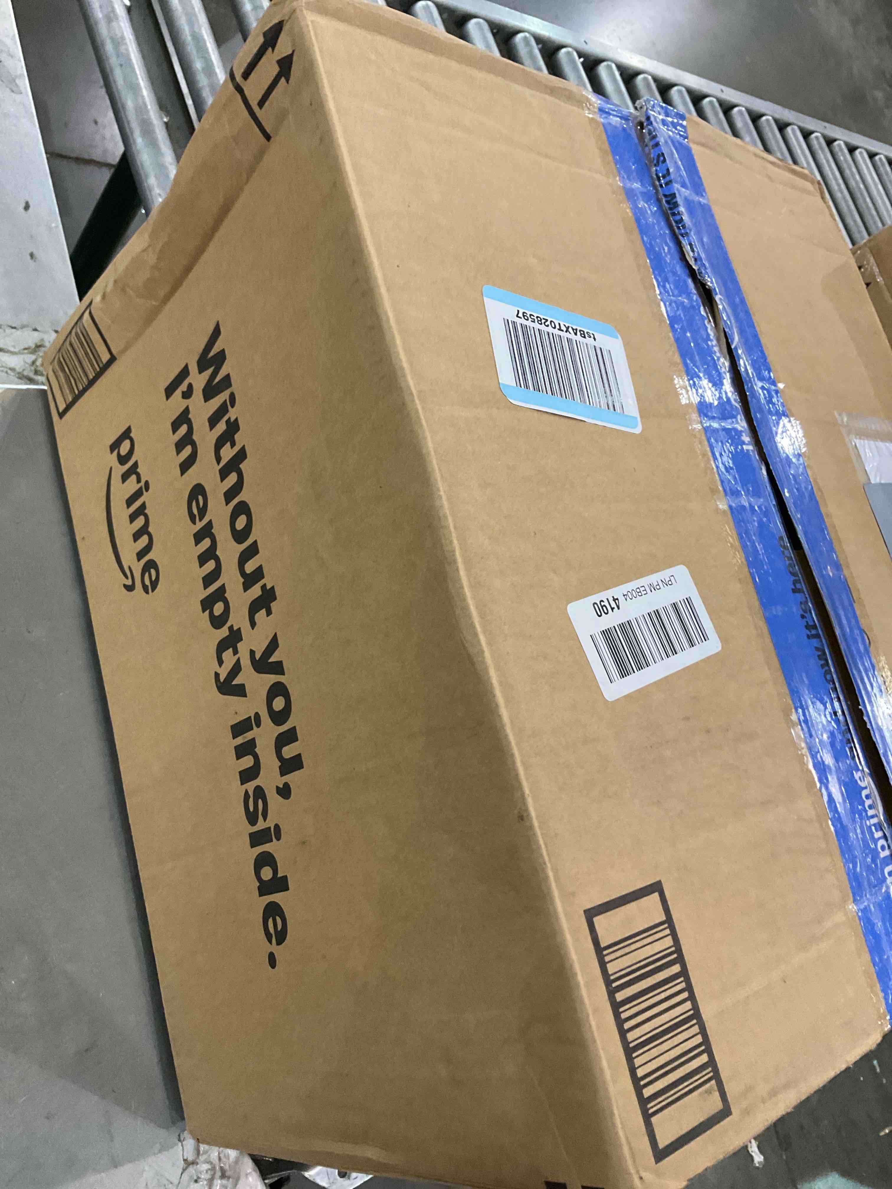 https://s3.amazonaws.com/lotting-images-prod/bidfta/TEA2348108_1751389058334.jpeg
