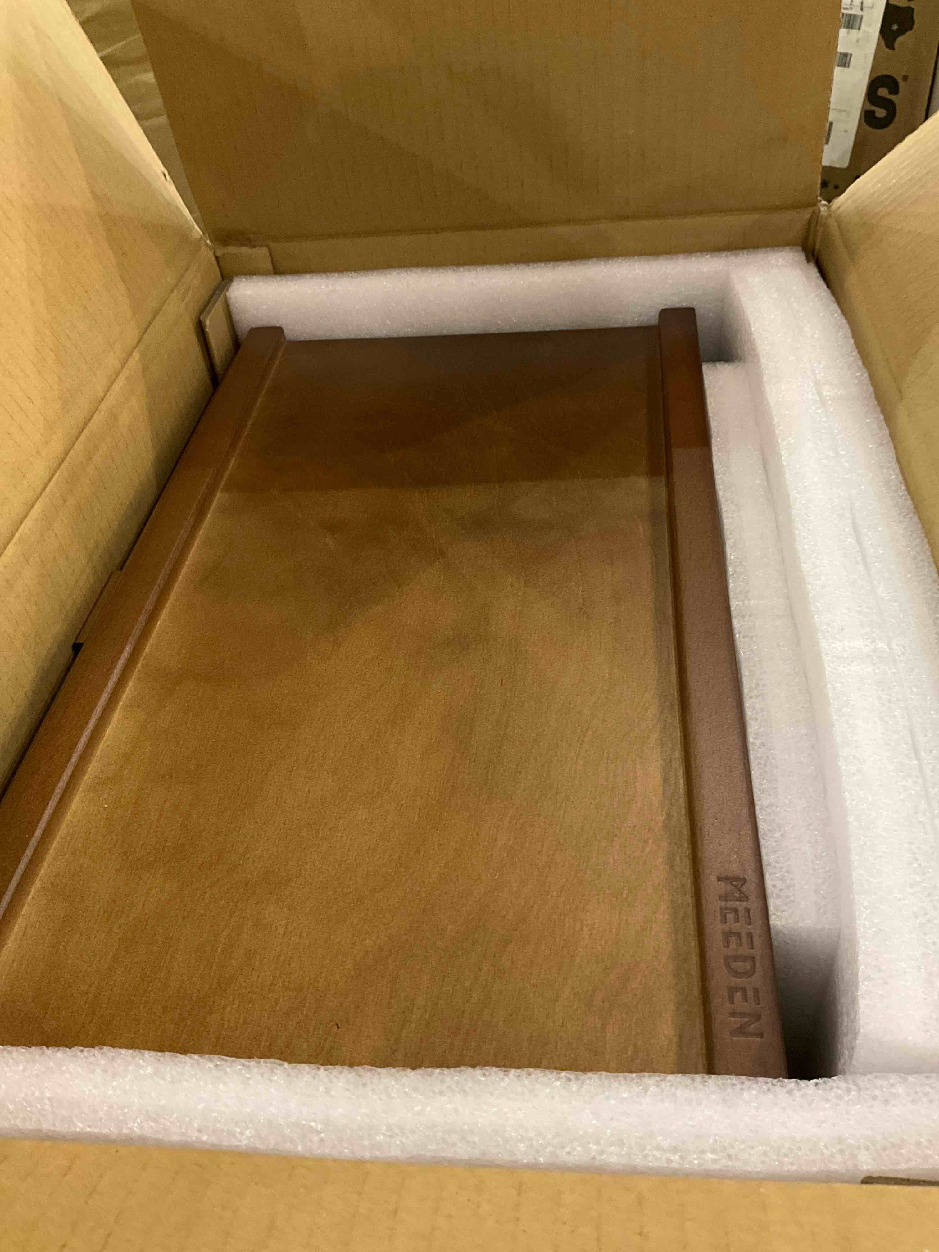 https://s3.amazonaws.com/lotting-images-prod/bidfta/TEA2348195_1751389681978.jpeg