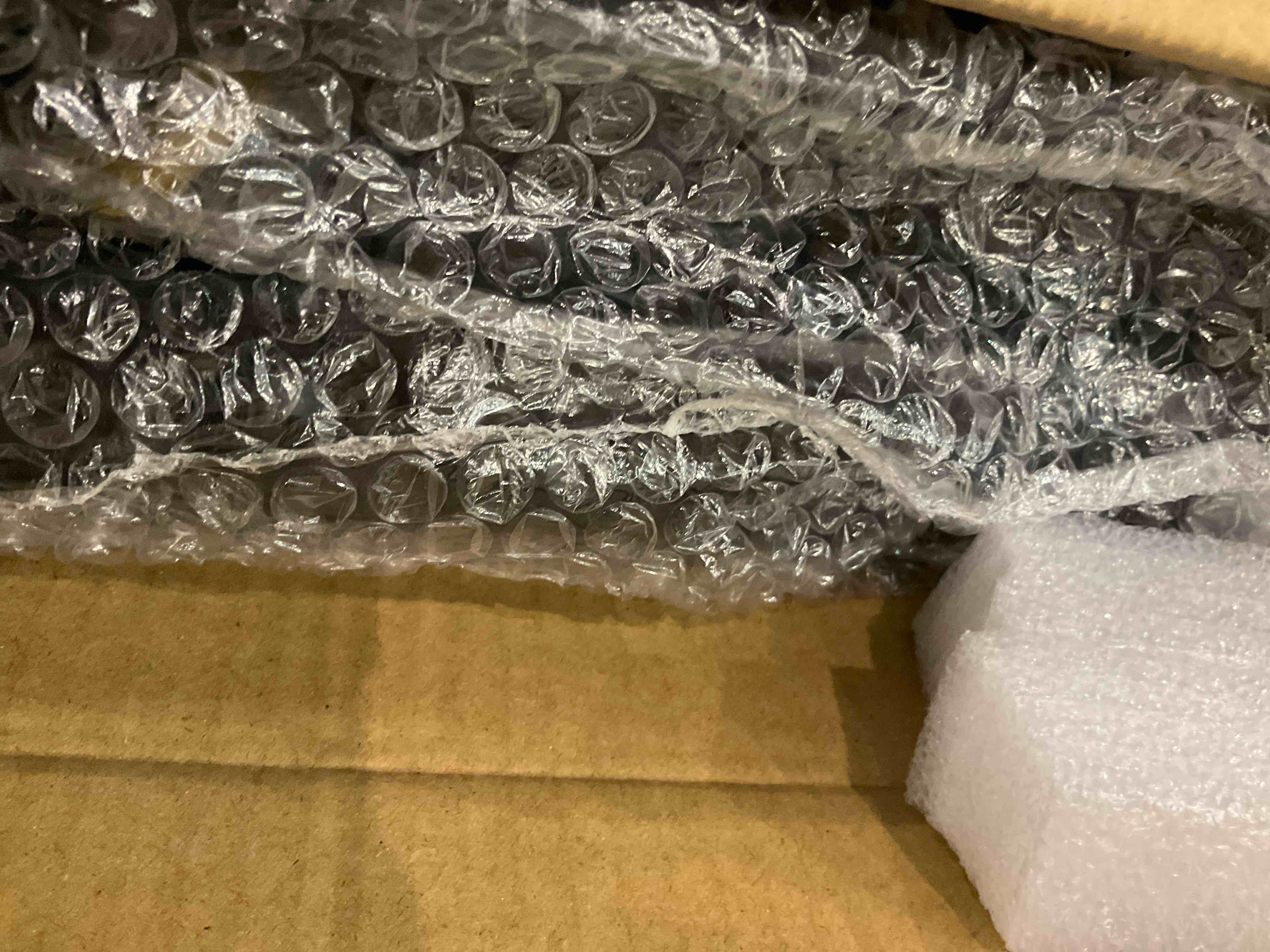 https://s3.amazonaws.com/lotting-images-prod/bidfta/TEA2348353_1751397237750.jpeg